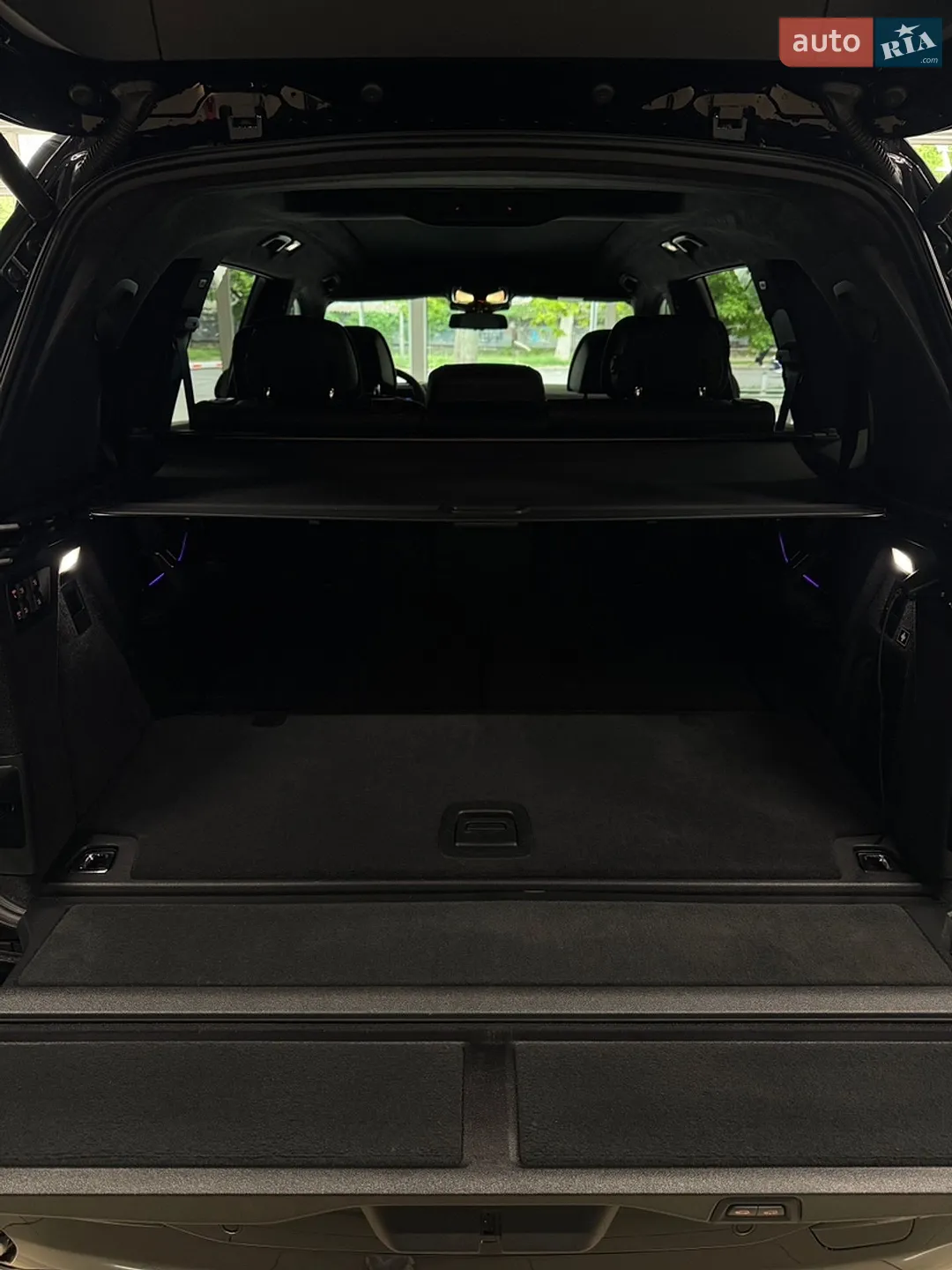 2023 BMW X7 - мініатюра 14