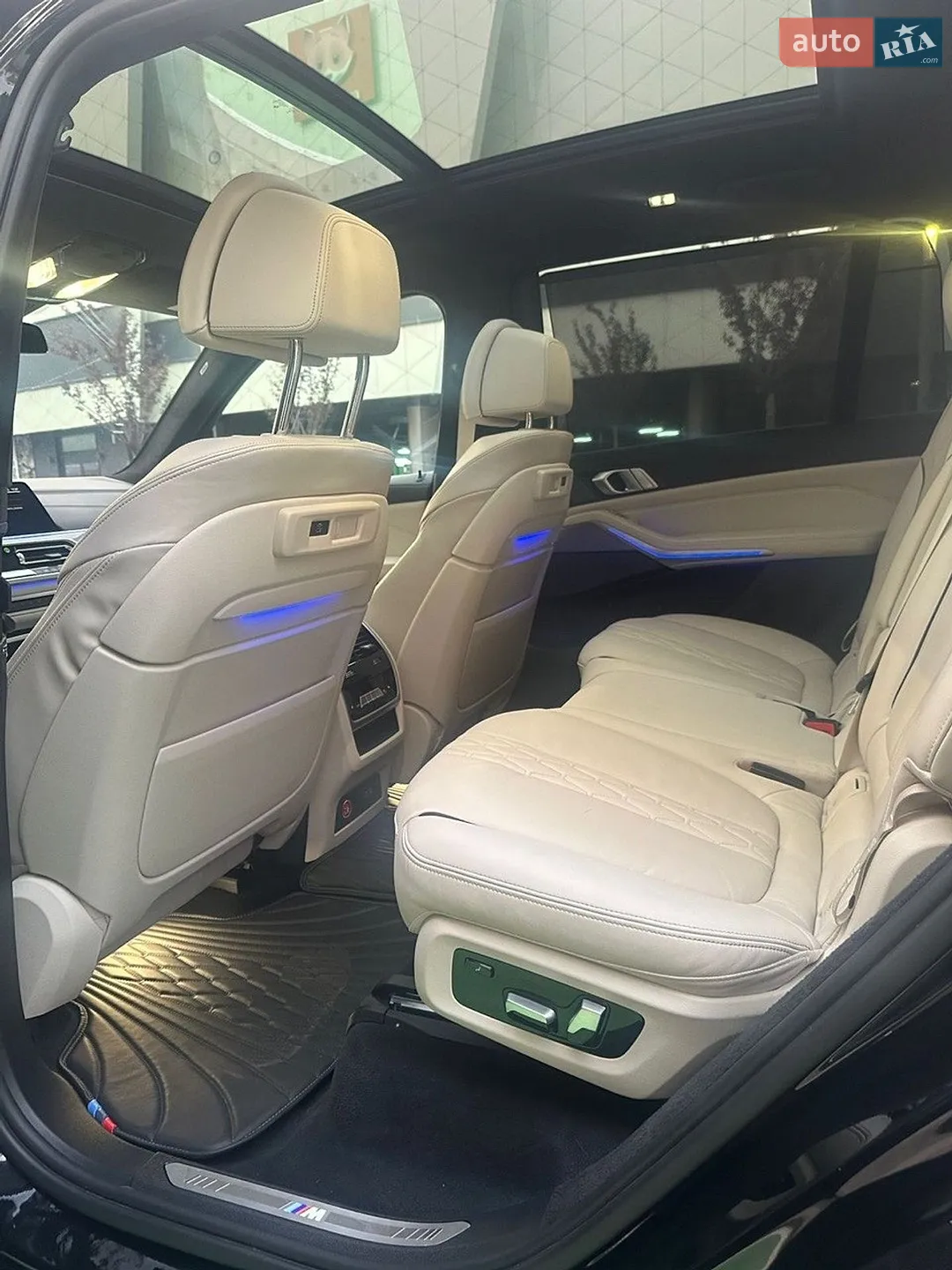 2021 BMW X7 - мініатюра 9