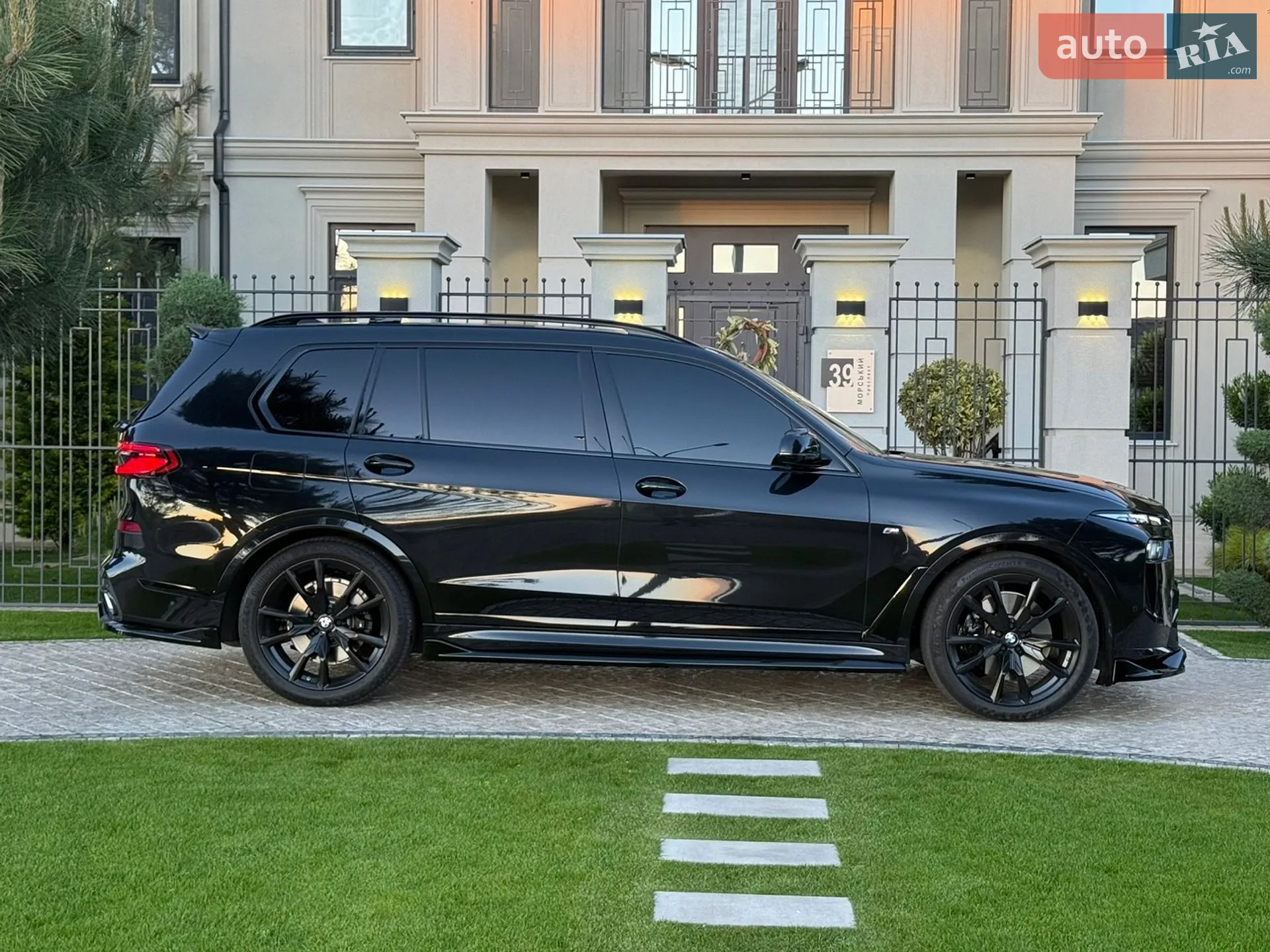 2023 BMW X7 - мініатюра 18