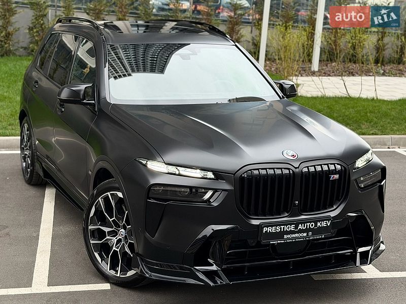 Внедорожник / Кроссовер BMW X7 2024 в Киеве