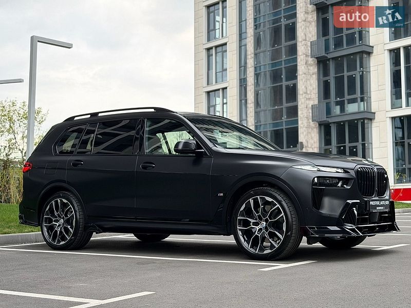 Внедорожник / Кроссовер BMW X7 2024 в Киеве