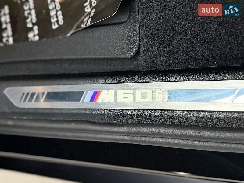 Внедорожник / Кроссовер BMW X7 2024 в Киеве