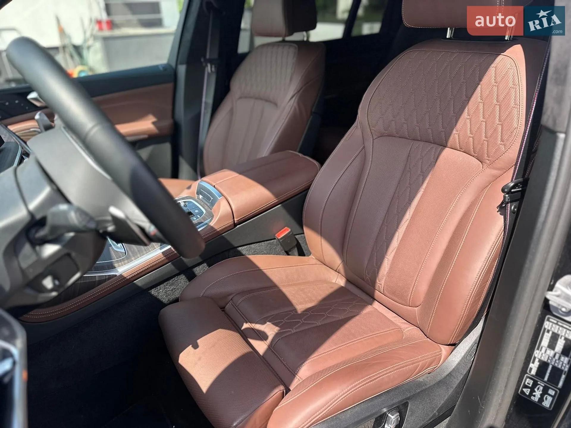 2025 BMW X7 - мініатюра 15