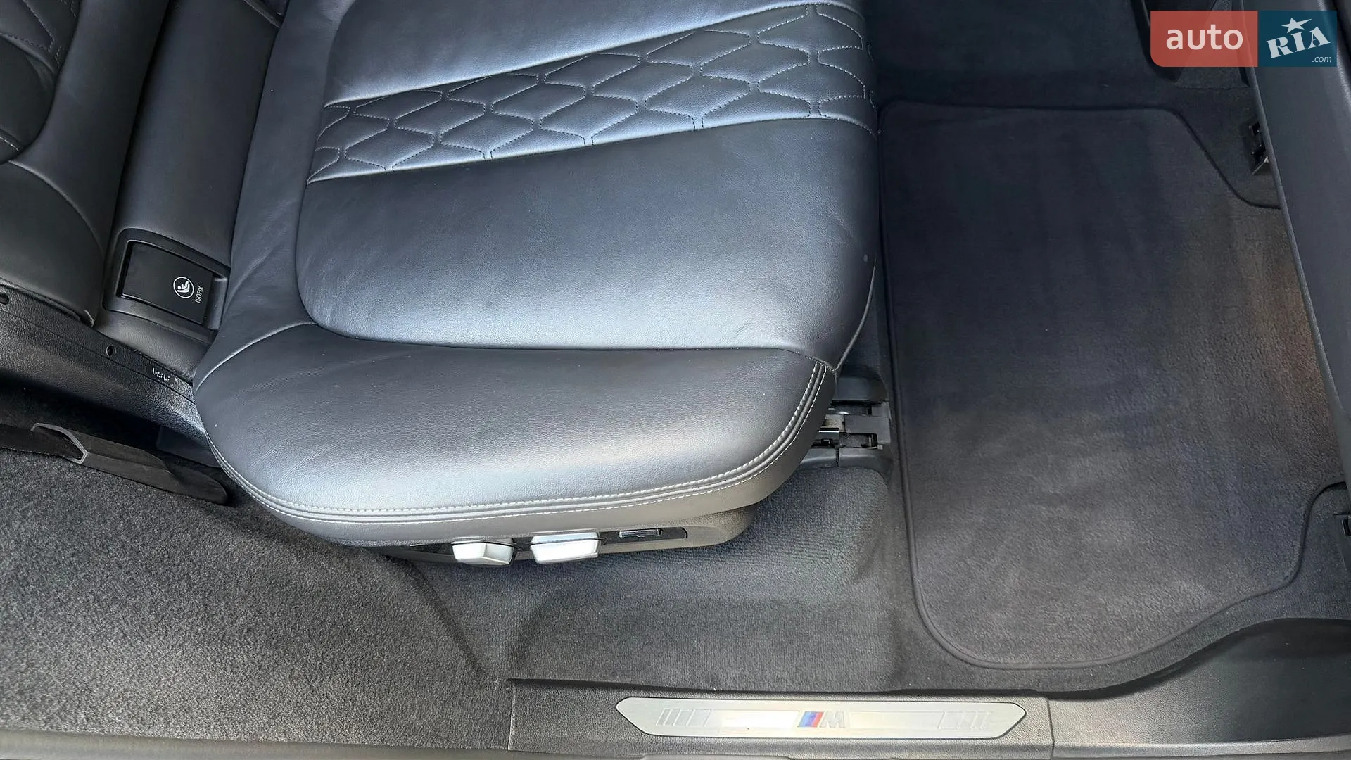 2020 BMW X7 - мініатюра 13