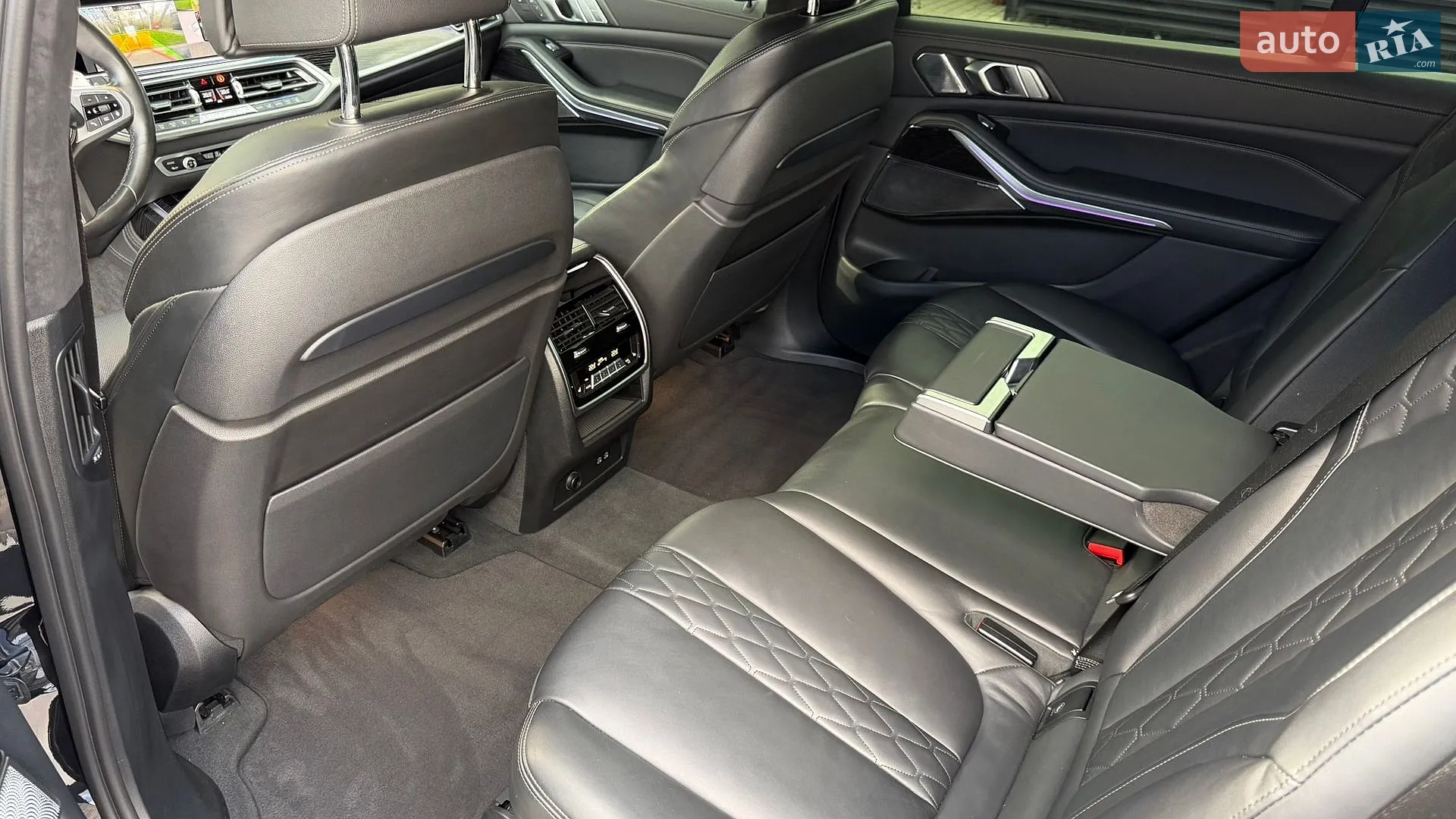 2020 BMW X7 - мініатюра 21