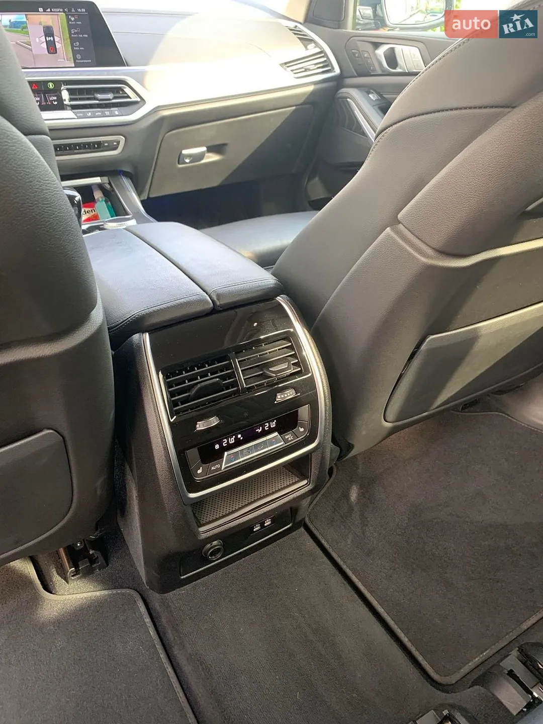 2021 BMW X7 - мініатюра 18