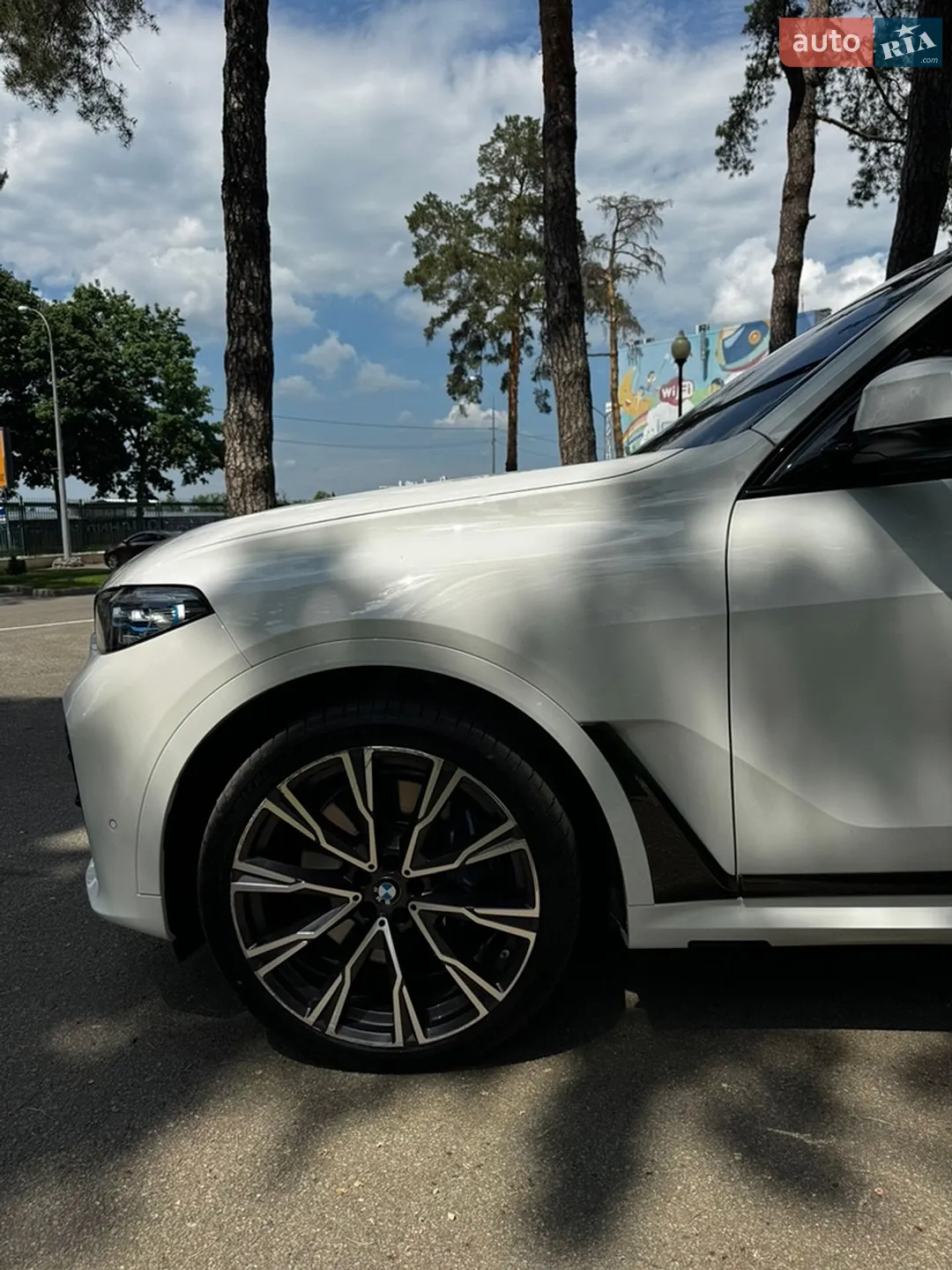 2020 BMW X7 - мініатюра 9