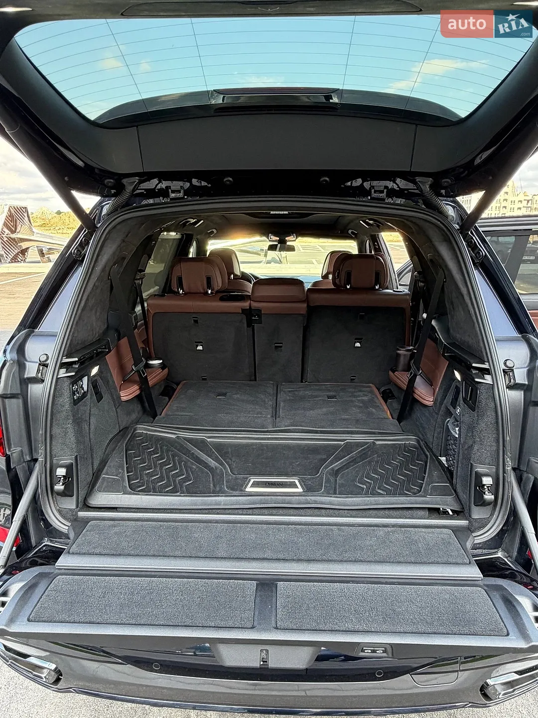 2020 BMW X7 - мініатюра 8