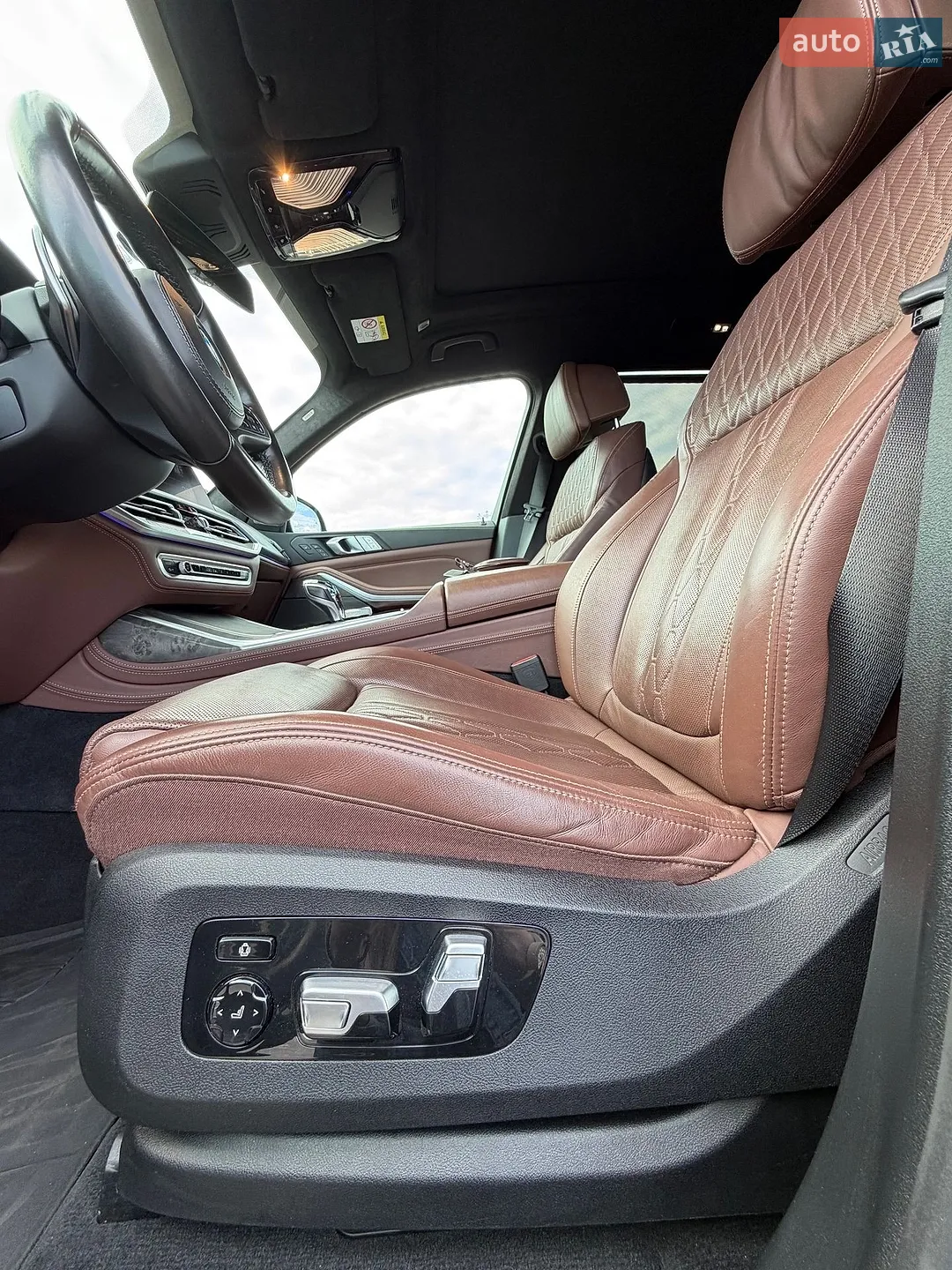 2020 BMW X7 - мініатюра 43