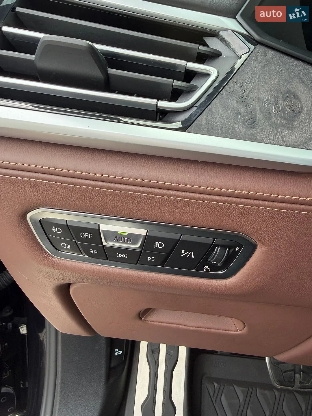 2020 BMW X7 - мініатюра 47
