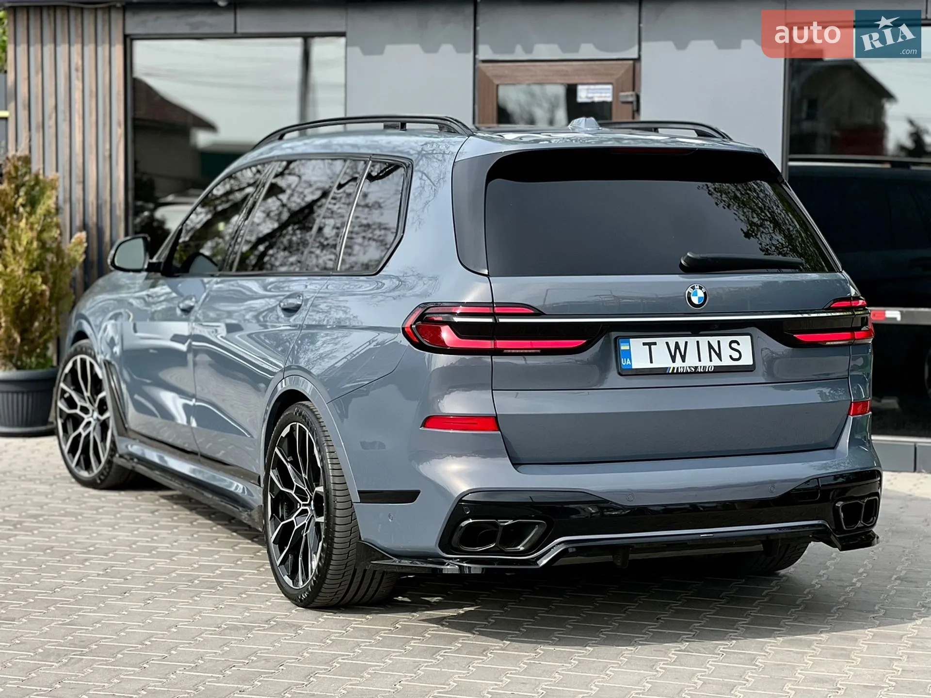 2023 BMW X7 - мініатюра 59