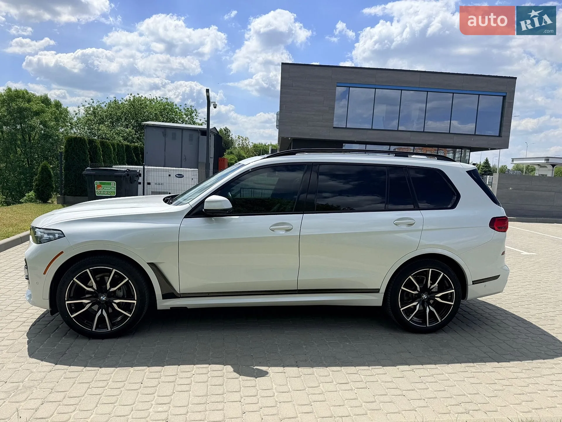 2020 BMW X7 - мініатюра 2