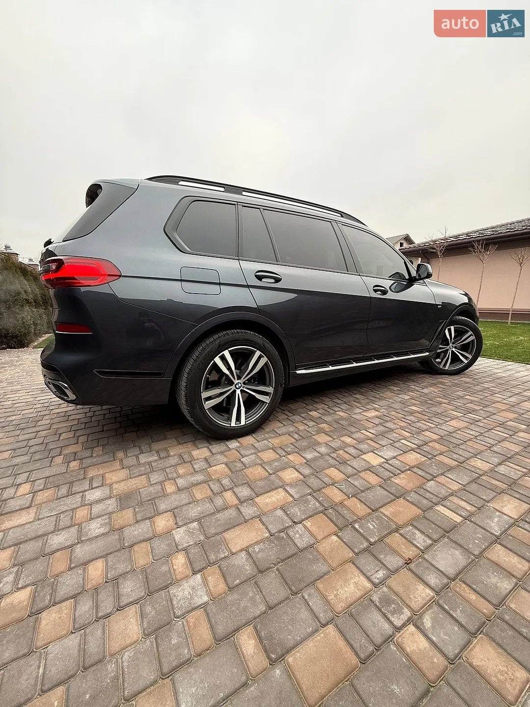2020 BMW X7 - мініатюра 14