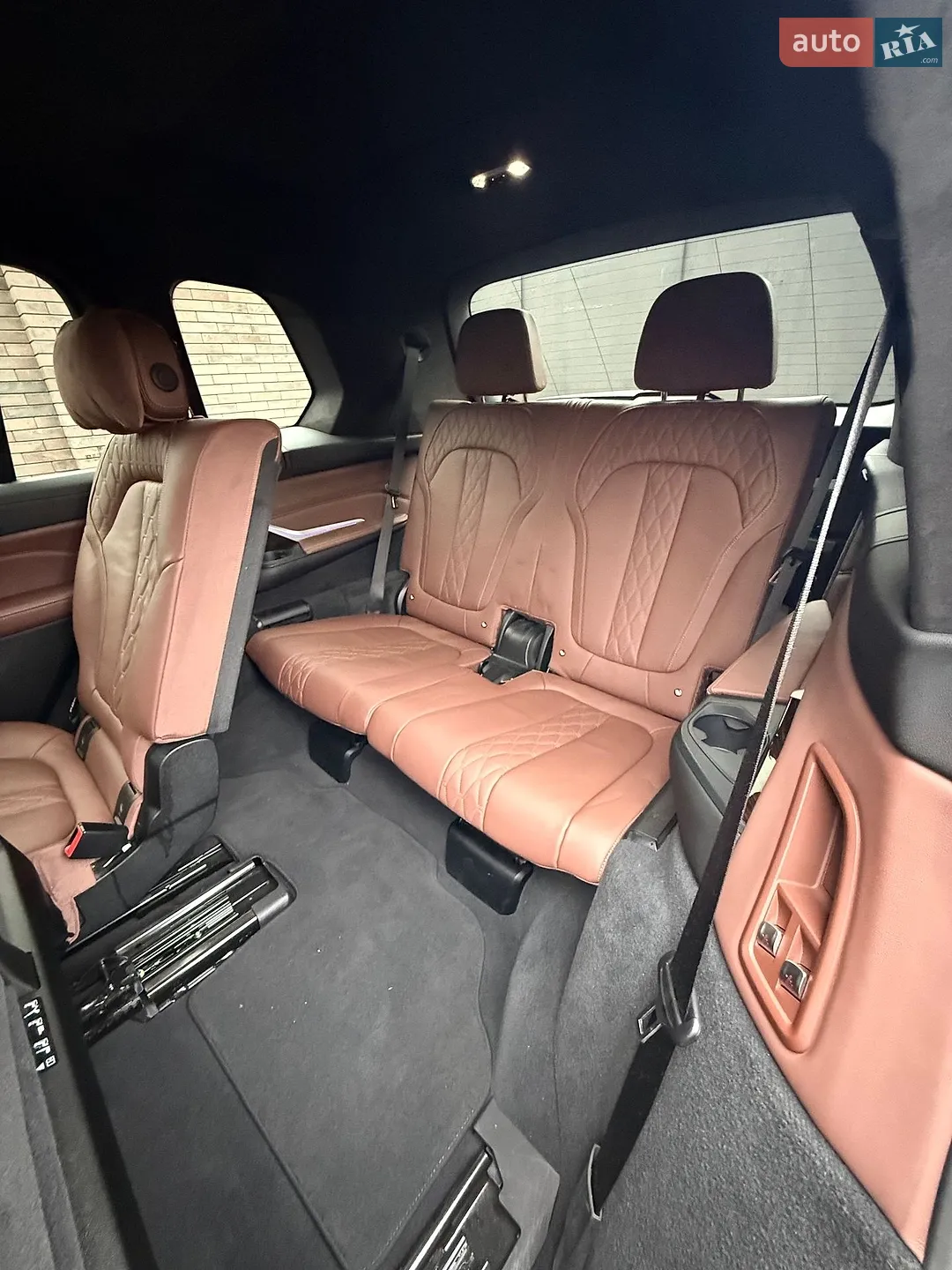 2020 BMW X7 - мініатюра 21