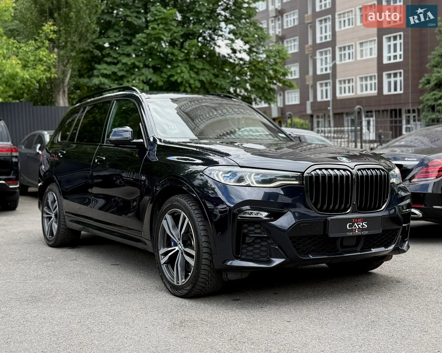 2021 BMW X7 - мініатюра 4