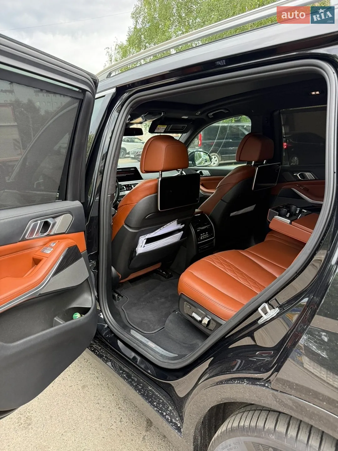 2022 BMW X7 - мініатюра 18
