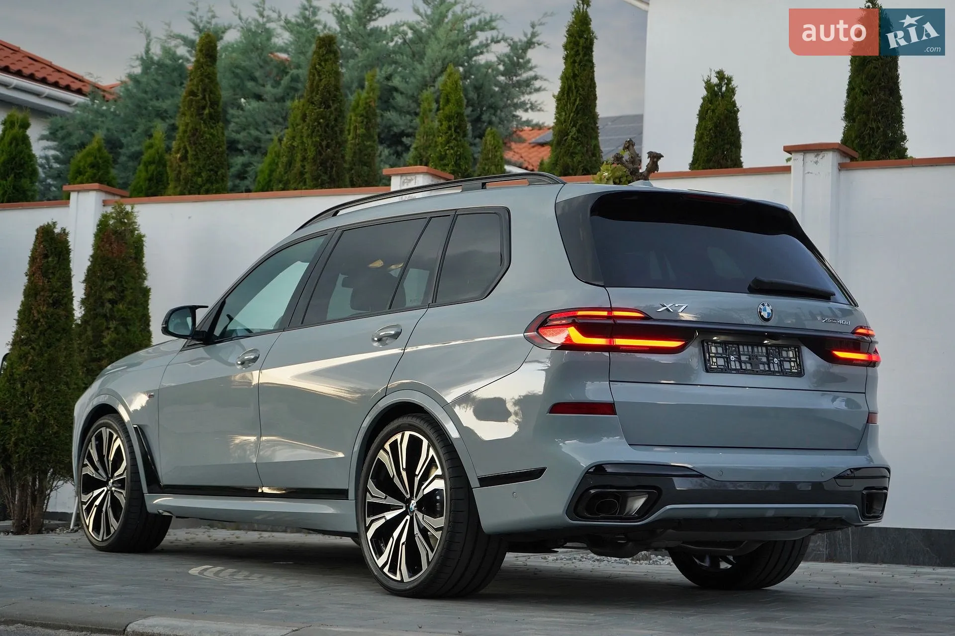 2025 BMW X7 - мініатюра 12