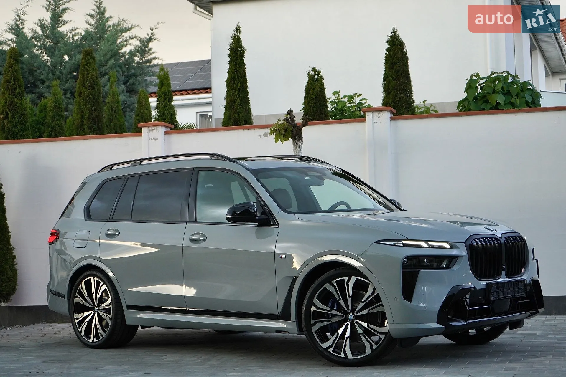 2025 BMW X7 - мініатюра 26