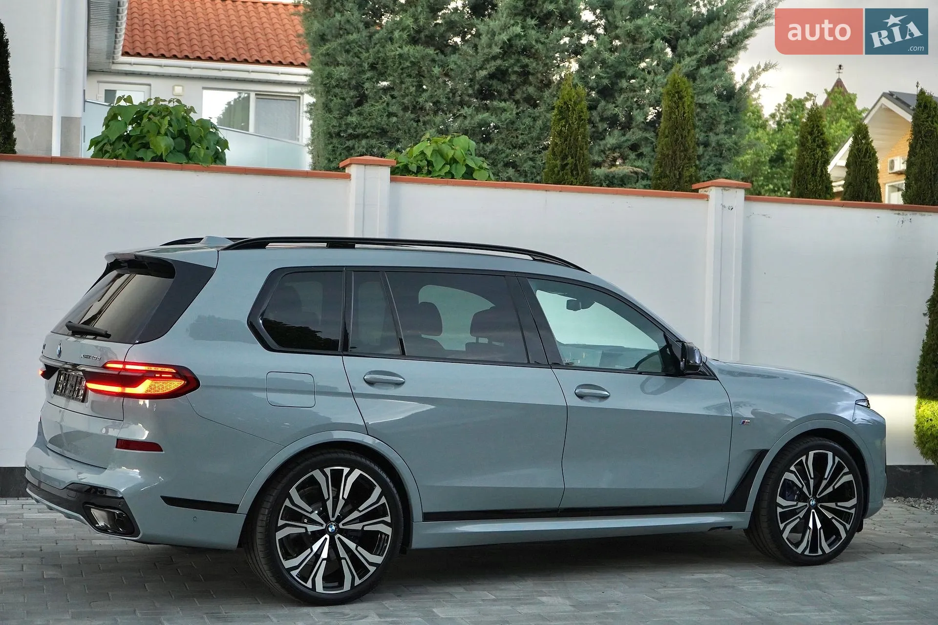 2025 BMW X7 - мініатюра 35