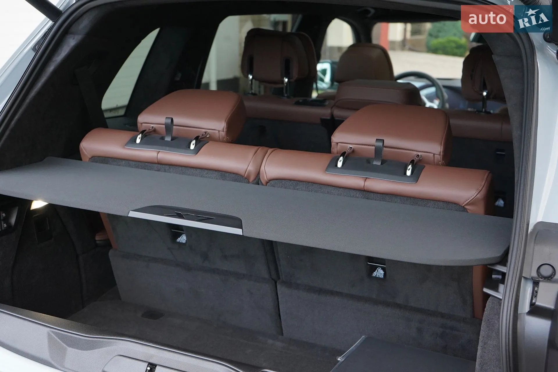 2025 BMW X7 - мініатюра 82