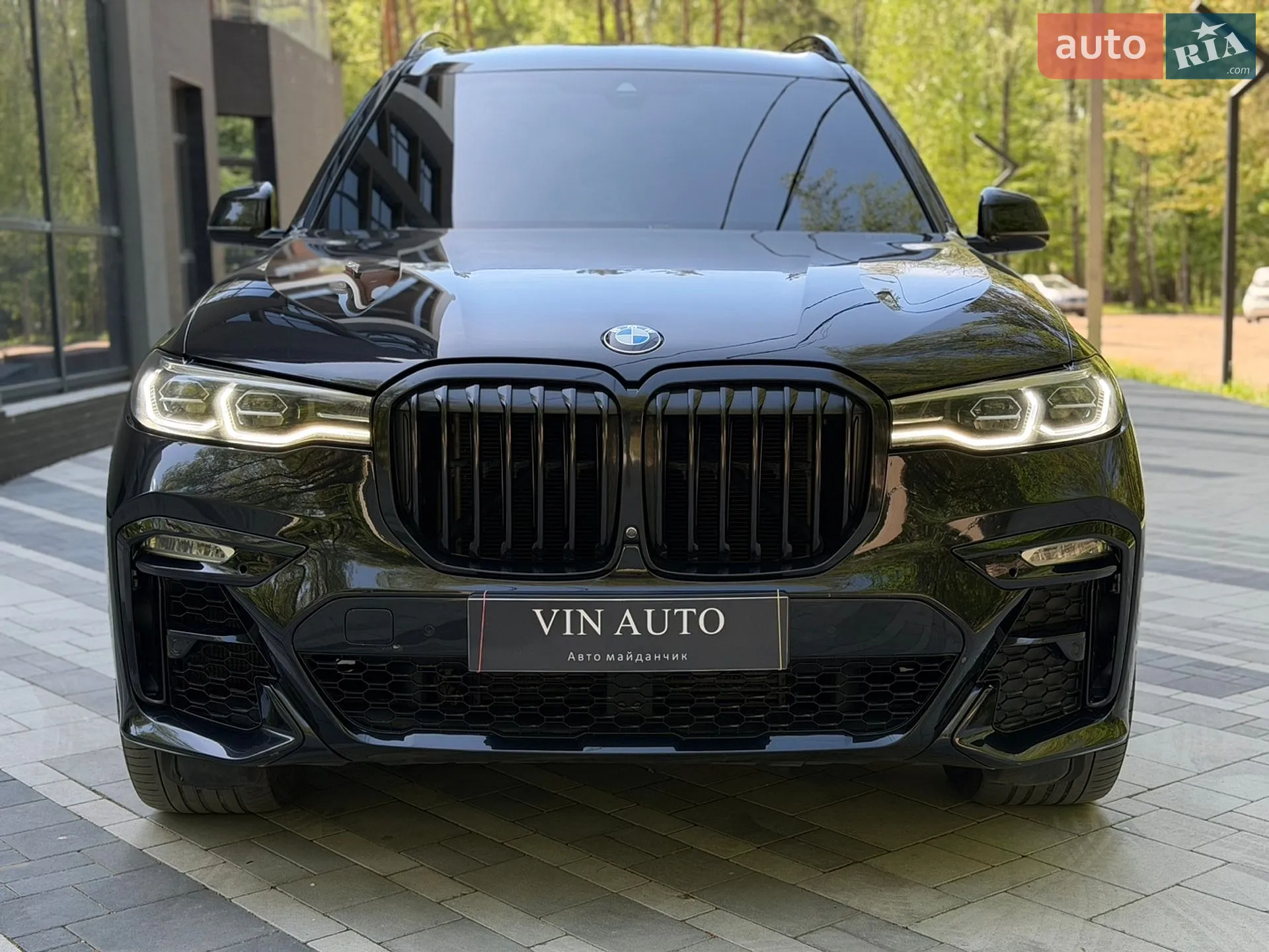 2021 BMW X7 - мініатюра 3