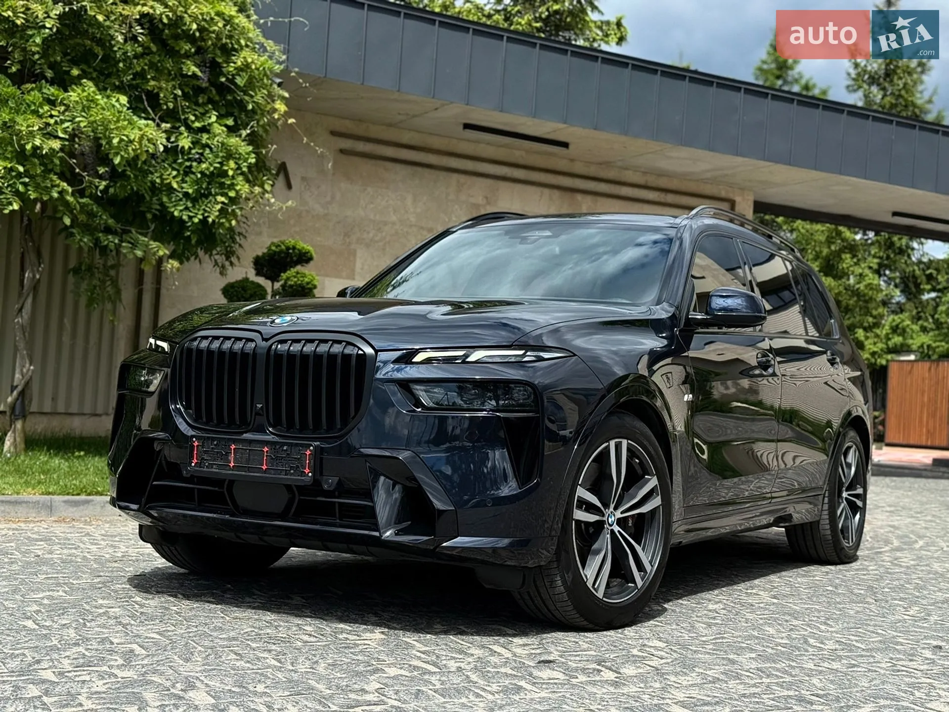 2022 BMW X7 - мініатюра 4