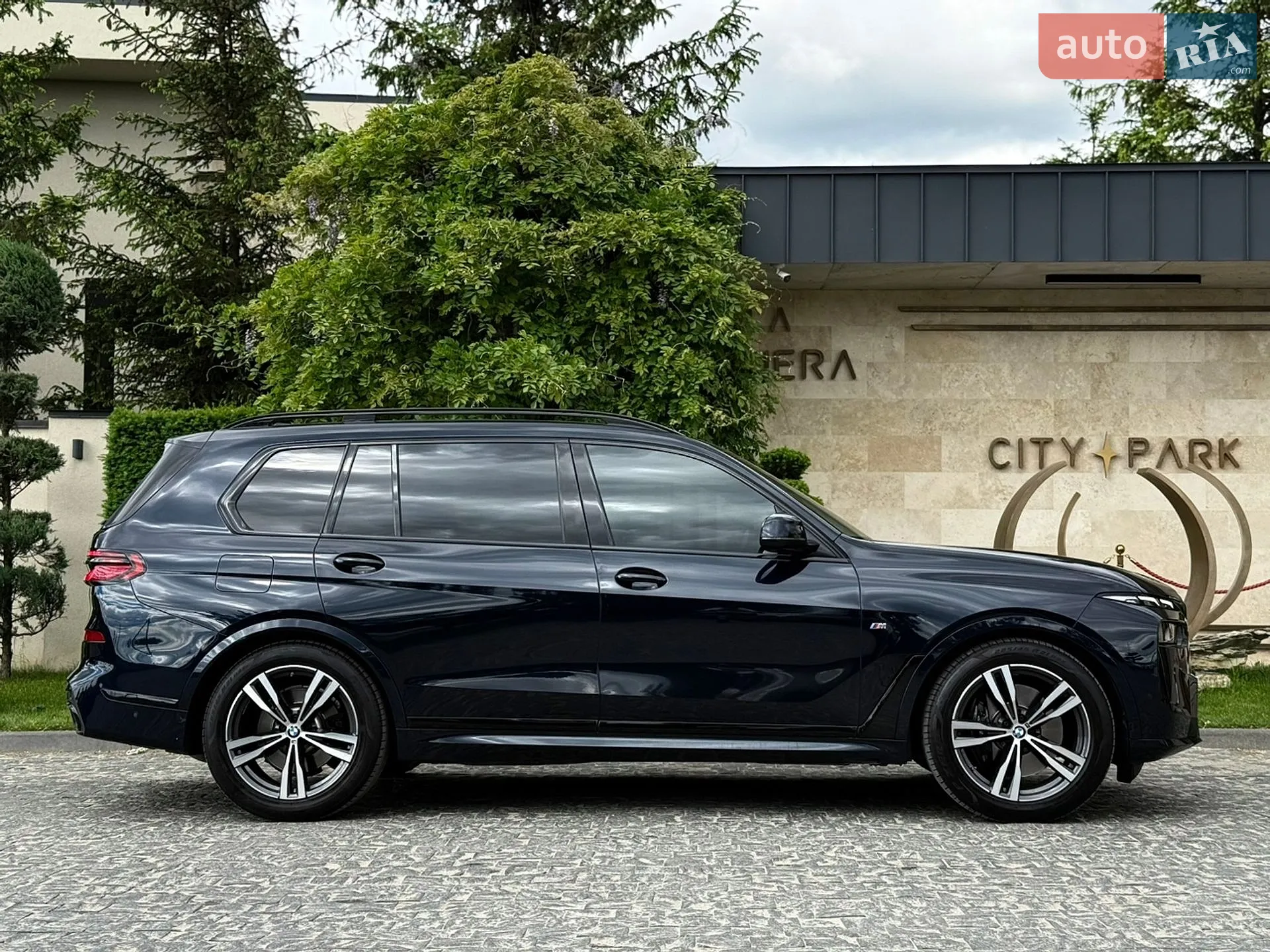 2022 BMW X7 - мініатюра 24