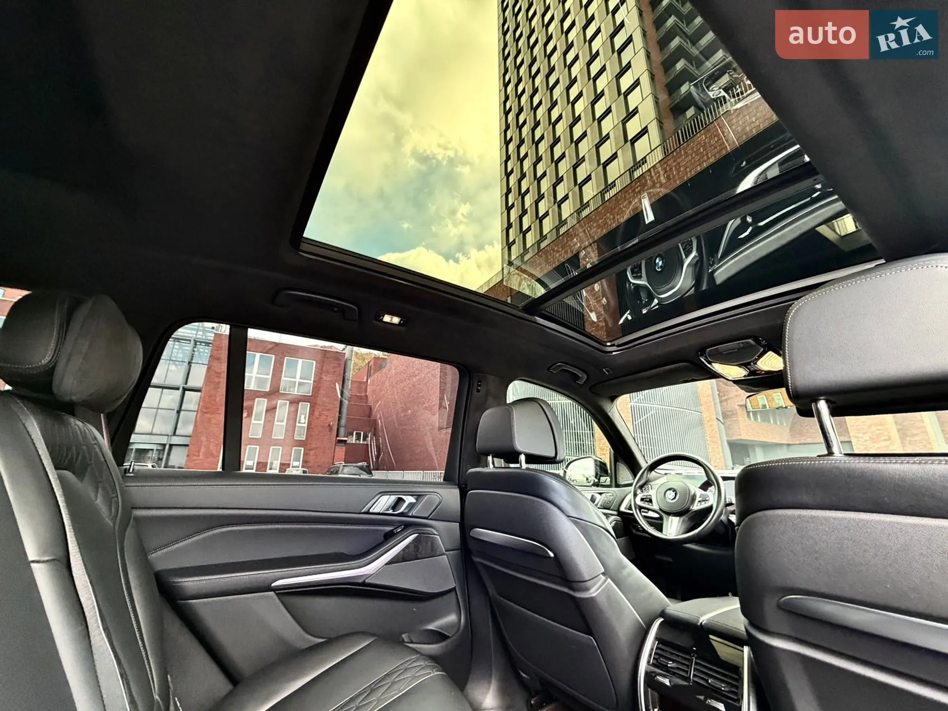 2023 BMW X7 - мініатюра 21