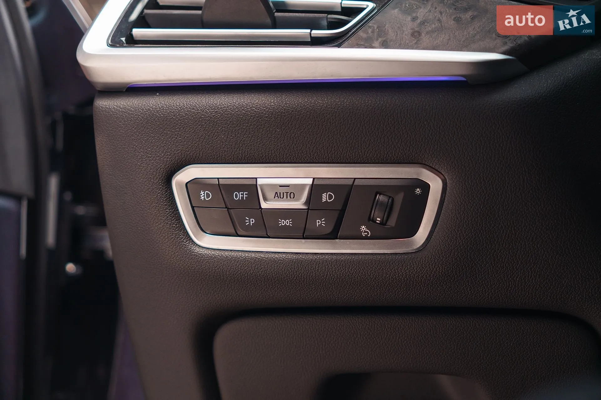 2021 BMW X7 - мініатюра 36