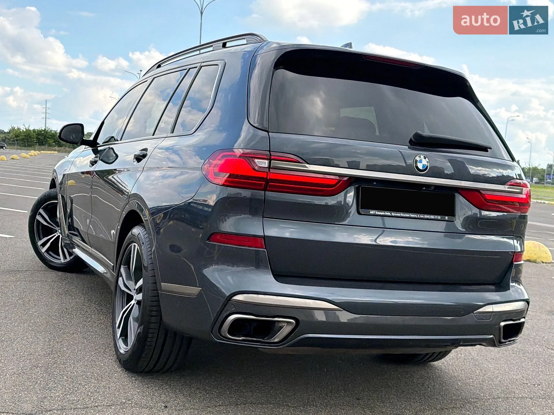 2020 BMW X7 - мініатюра 2