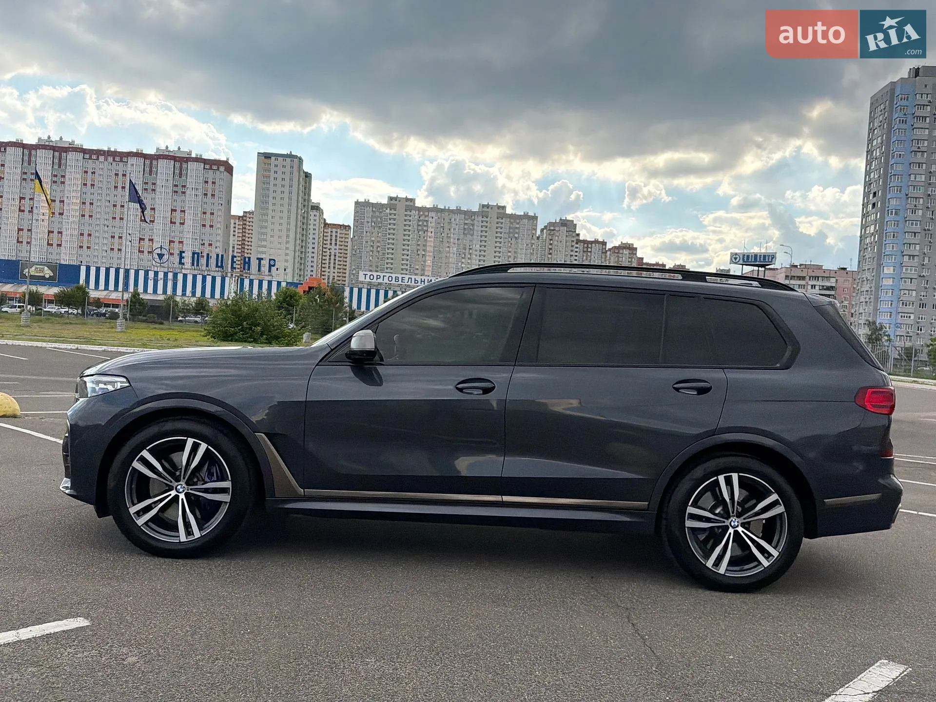 2020 BMW X7 - мініатюра 12