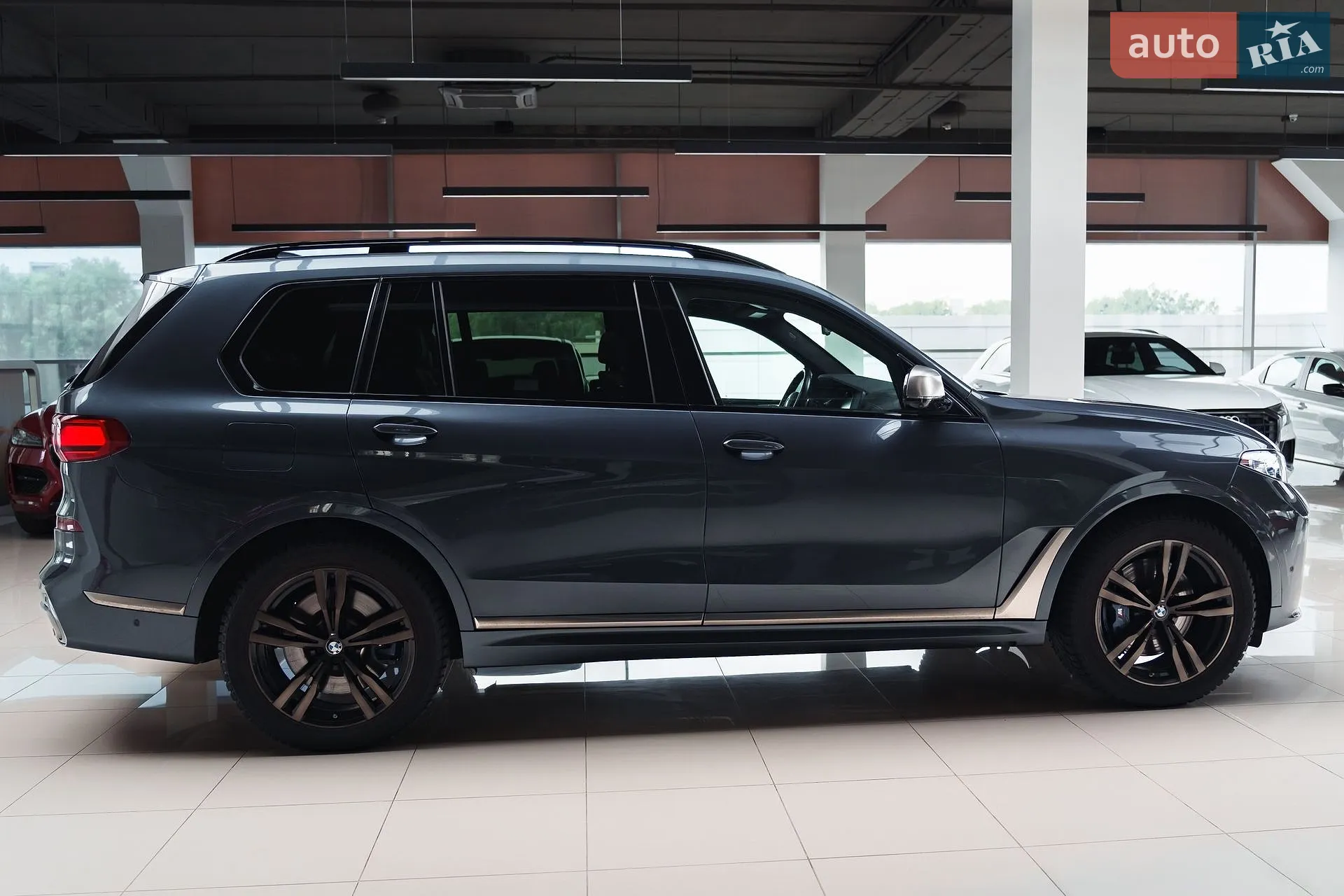 2021 BMW X7 - мініатюра 11