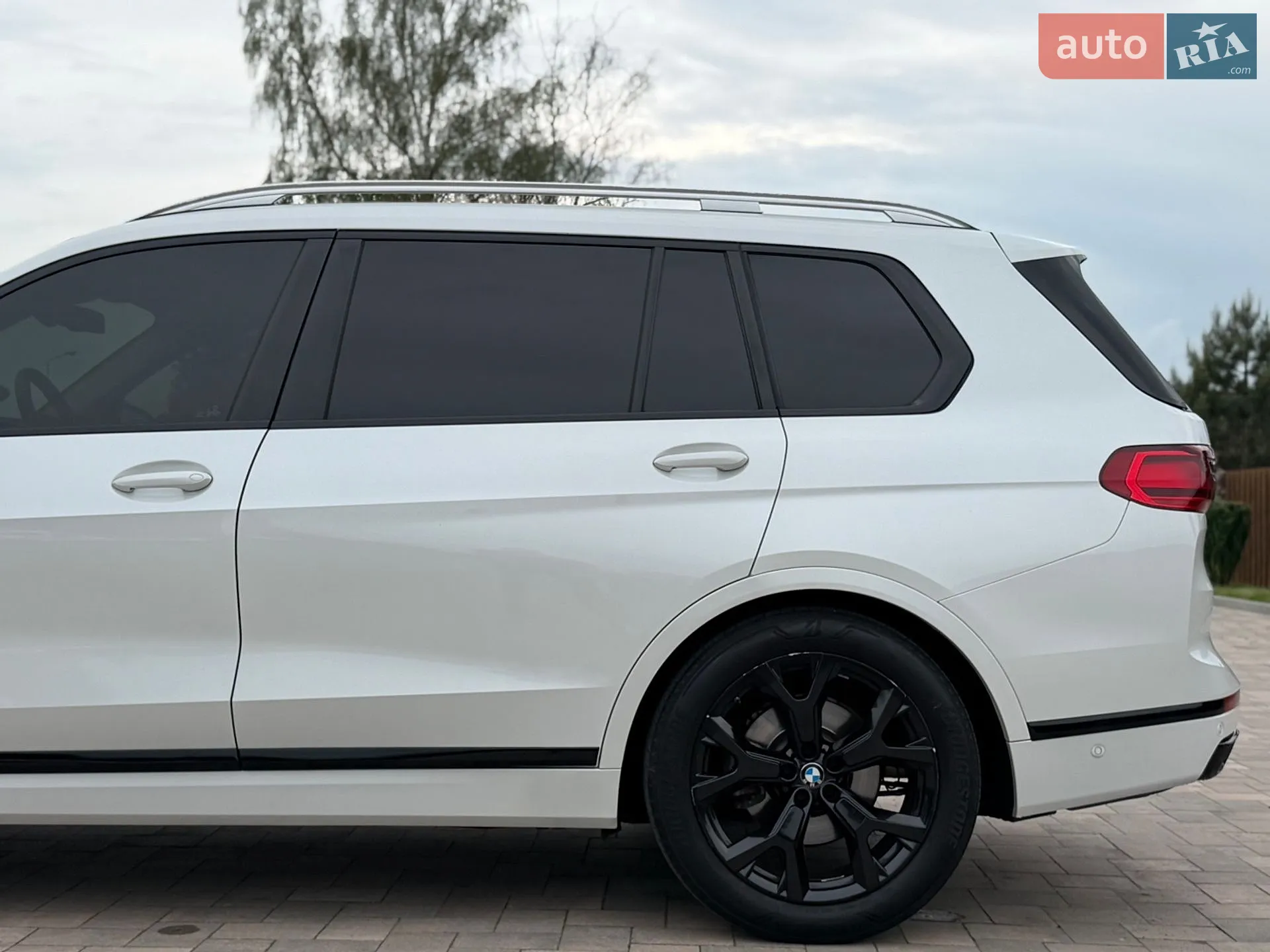 2021 BMW X7 - мініатюра 12