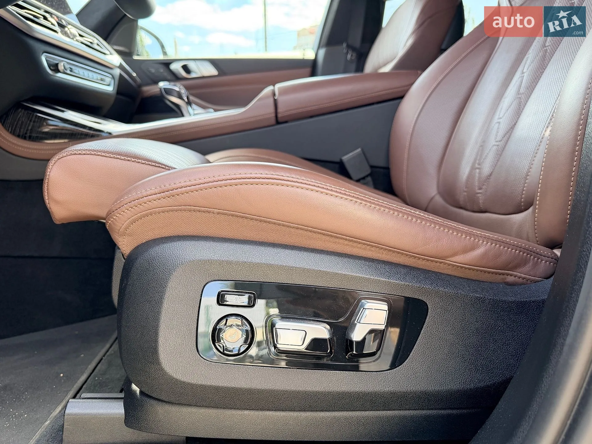 2021 BMW X7 - мініатюра 30