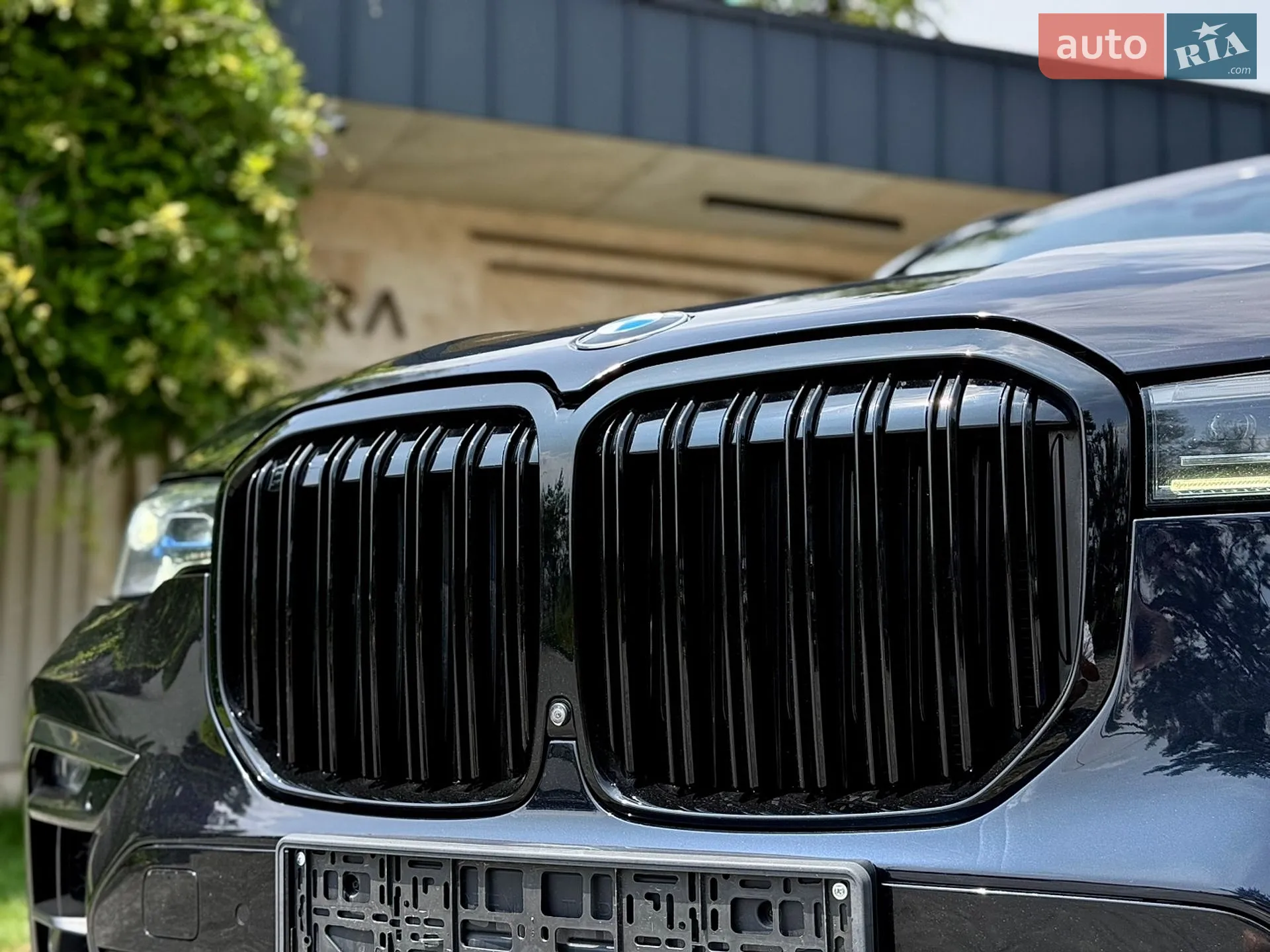 2021 BMW X7 - мініатюра 8