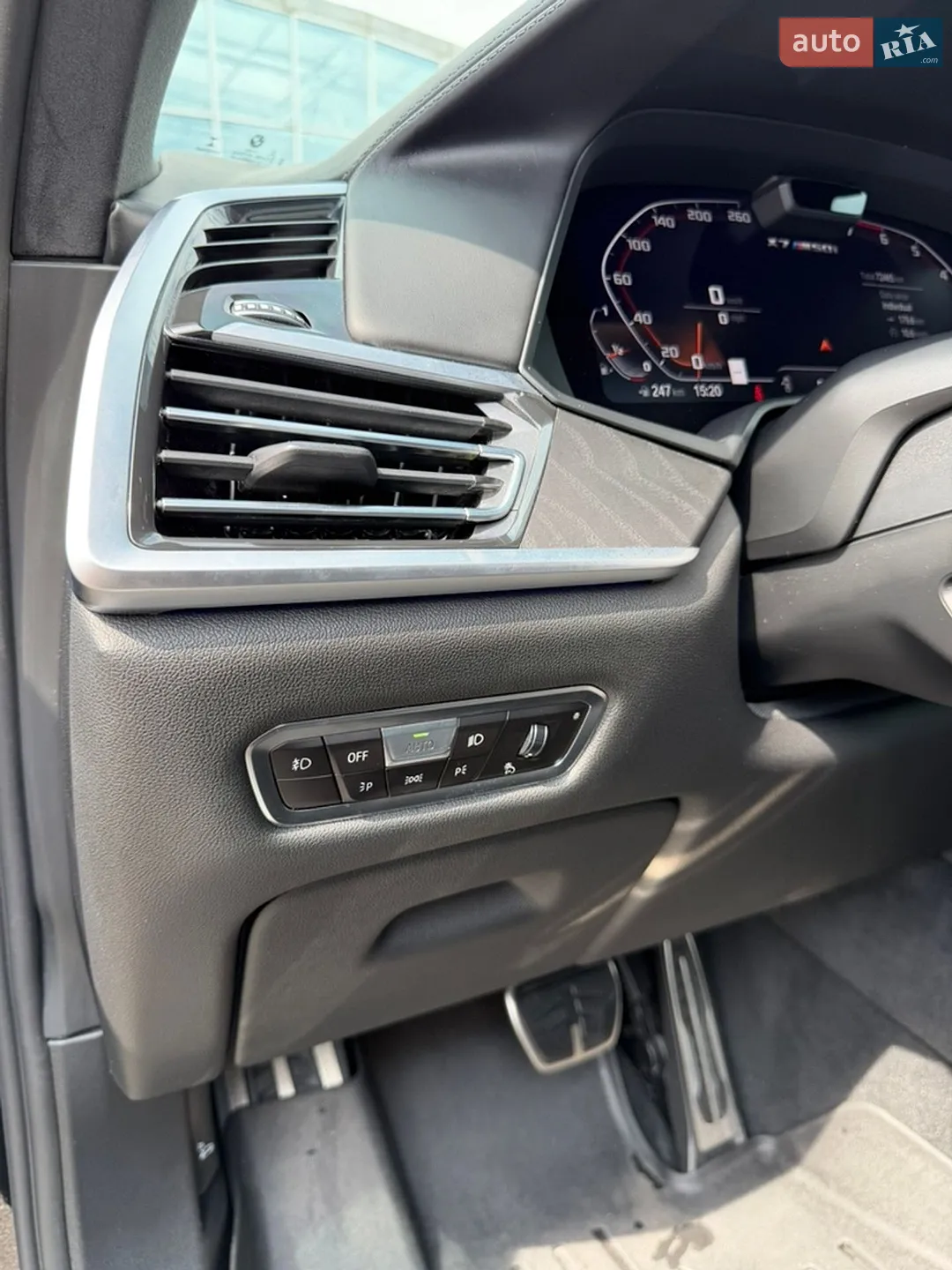 2021 BMW X7 - мініатюра 13
