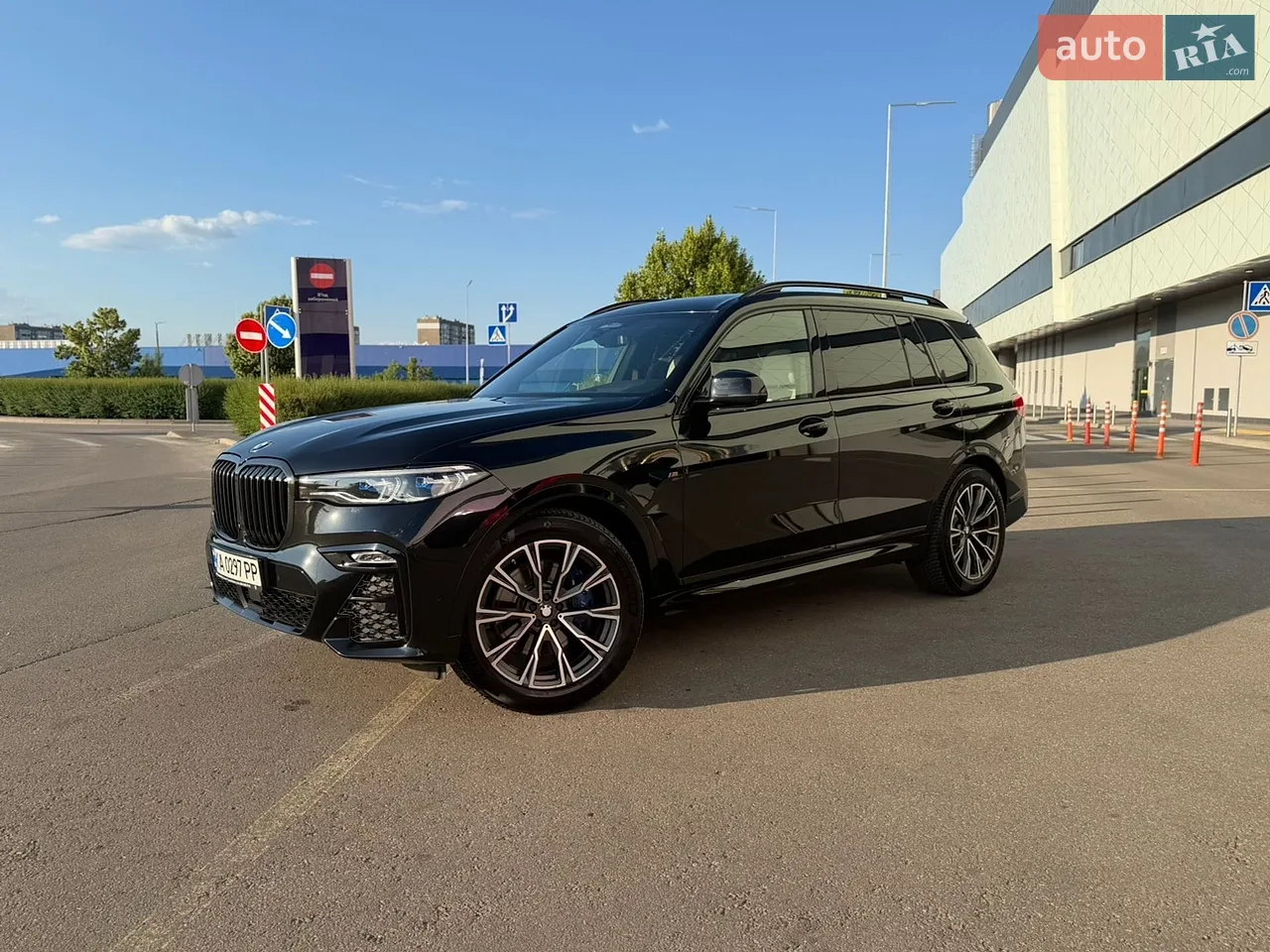 2020 BMW X7 - мініатюра 22