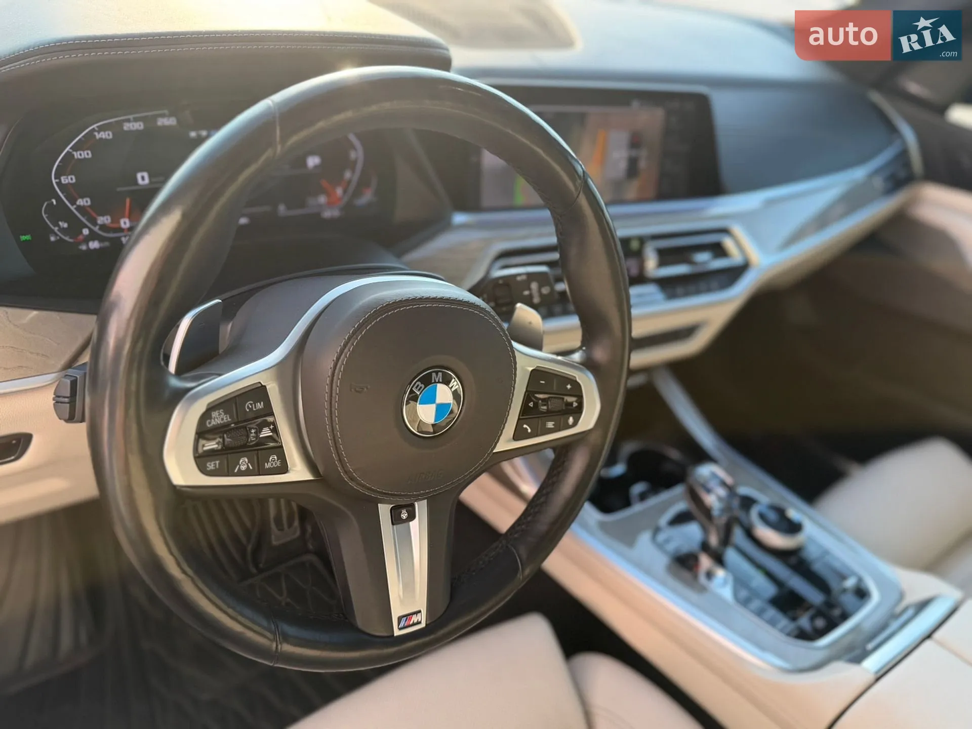 2021 BMW X7 - мініатюра 26