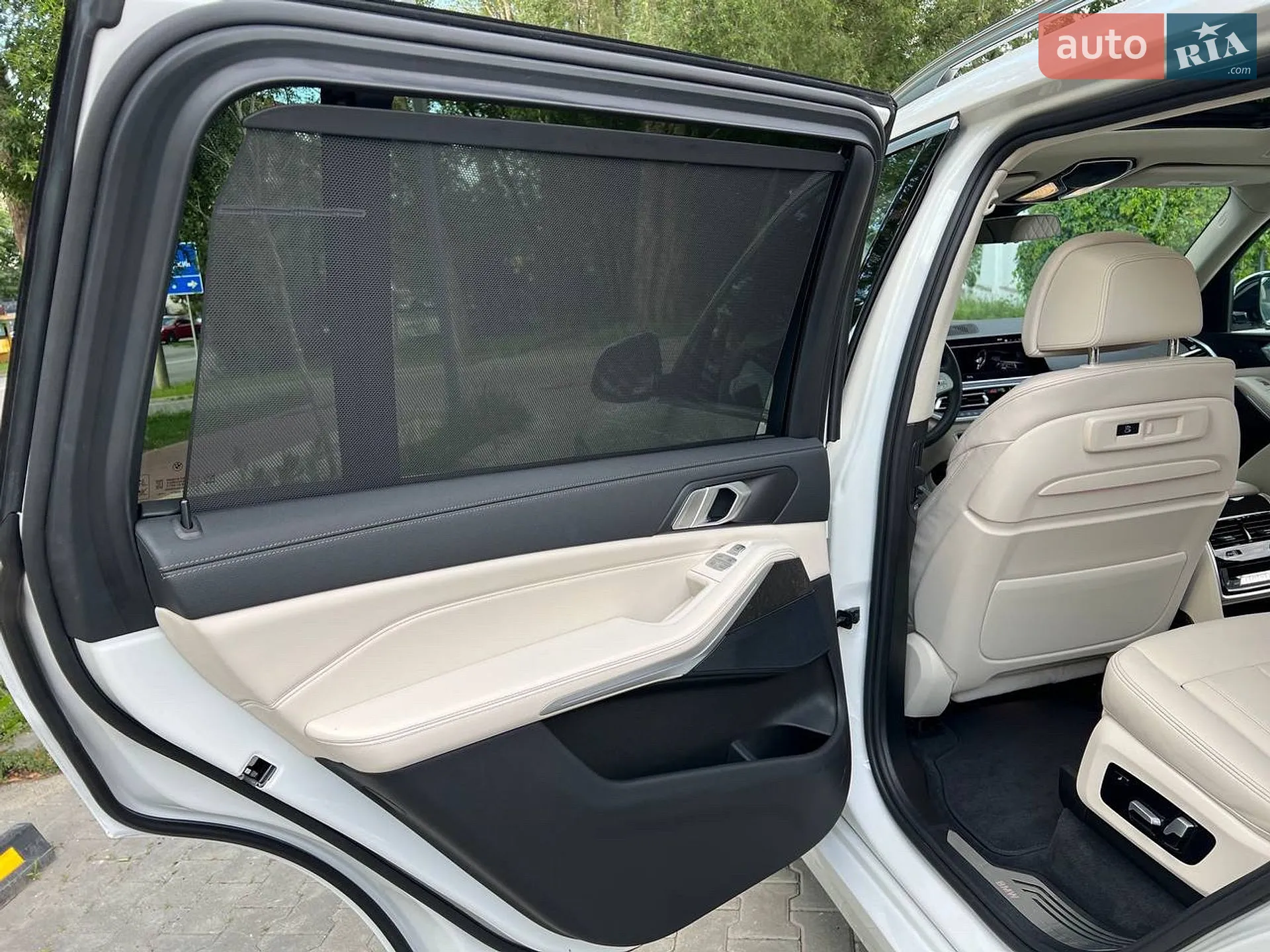 2022 BMW X7 - мініатюра 58