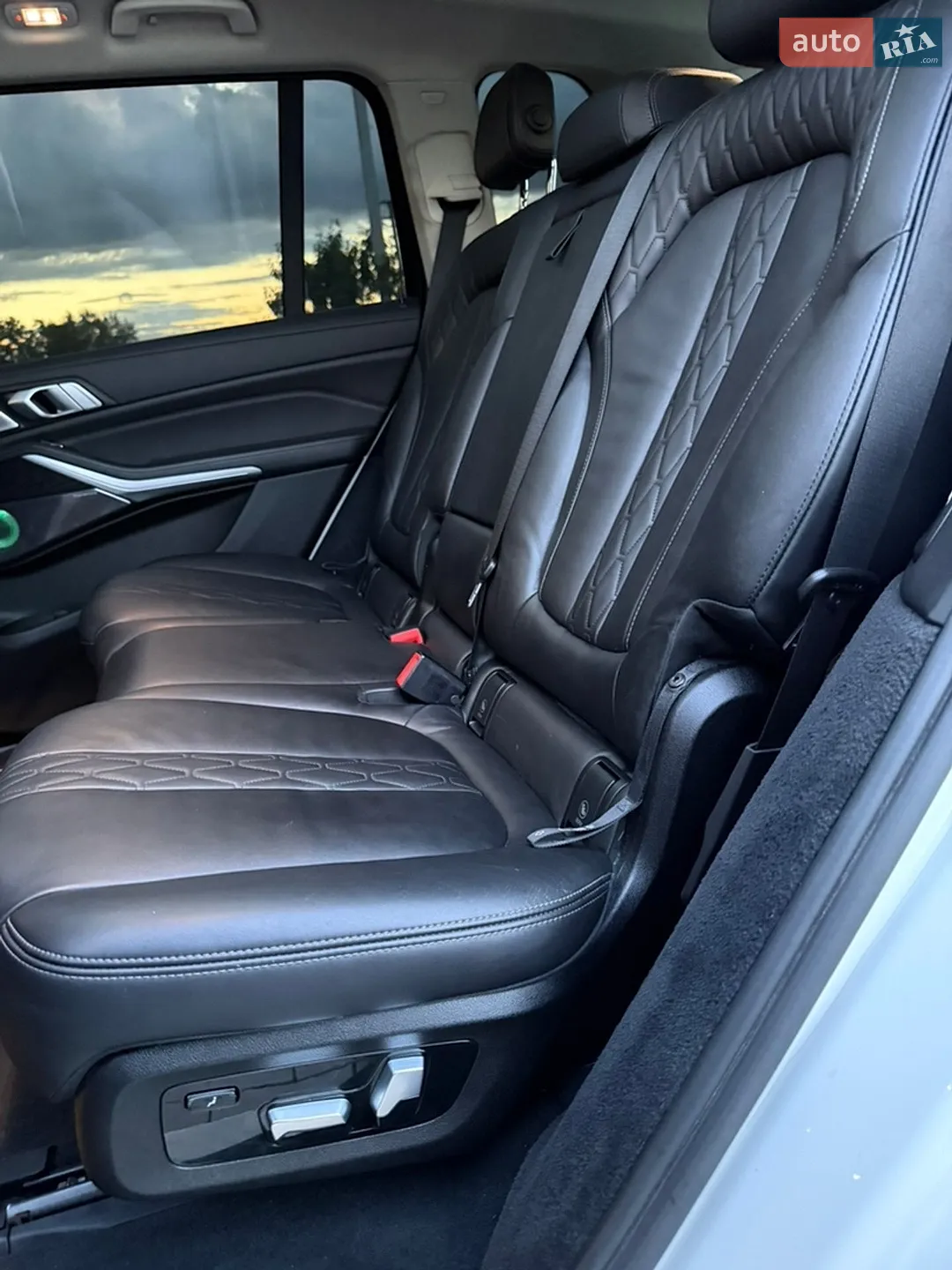 2020 BMW X7 - мініатюра 41