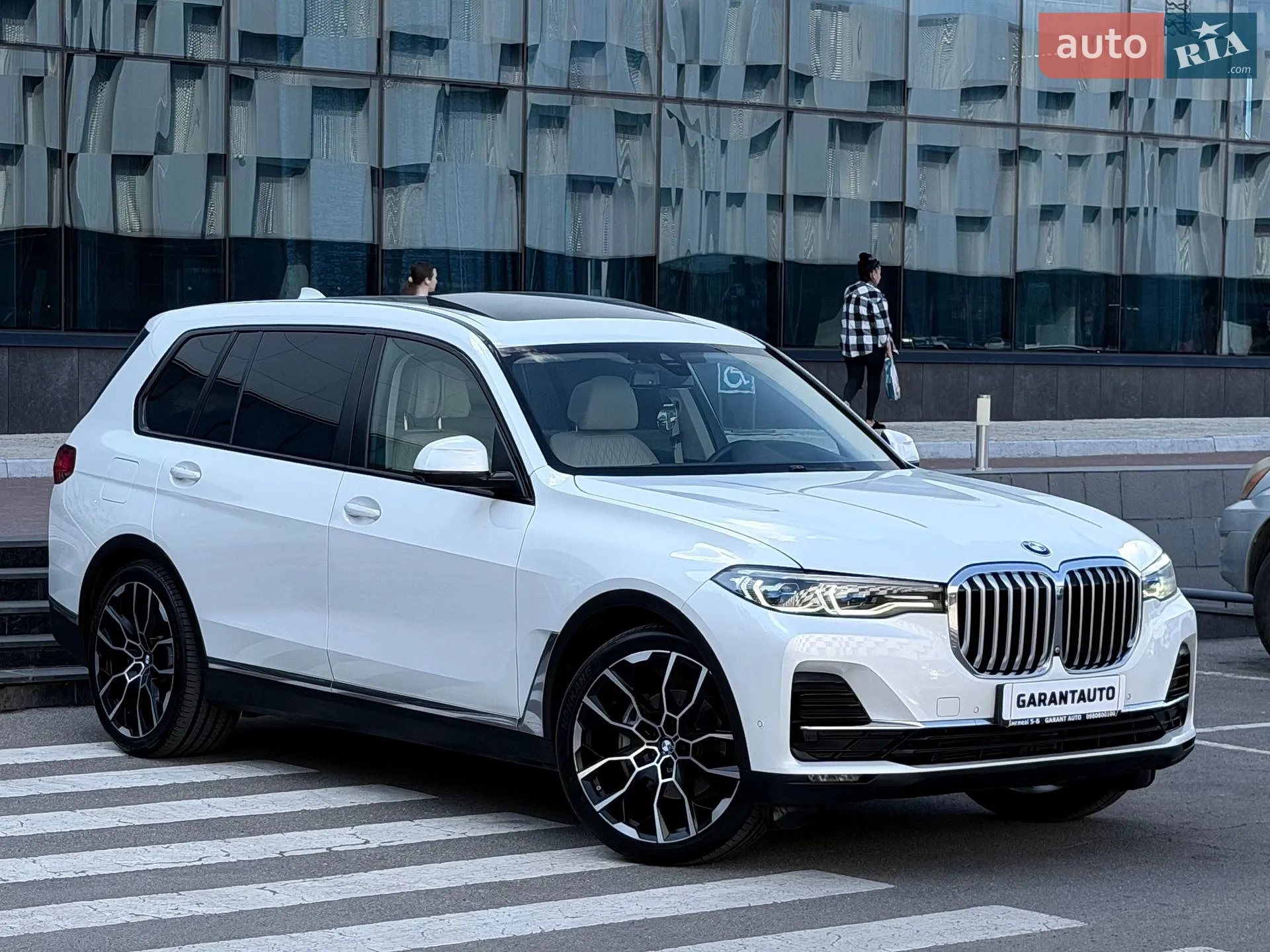 2019 BMW X7 - мініатюра 23