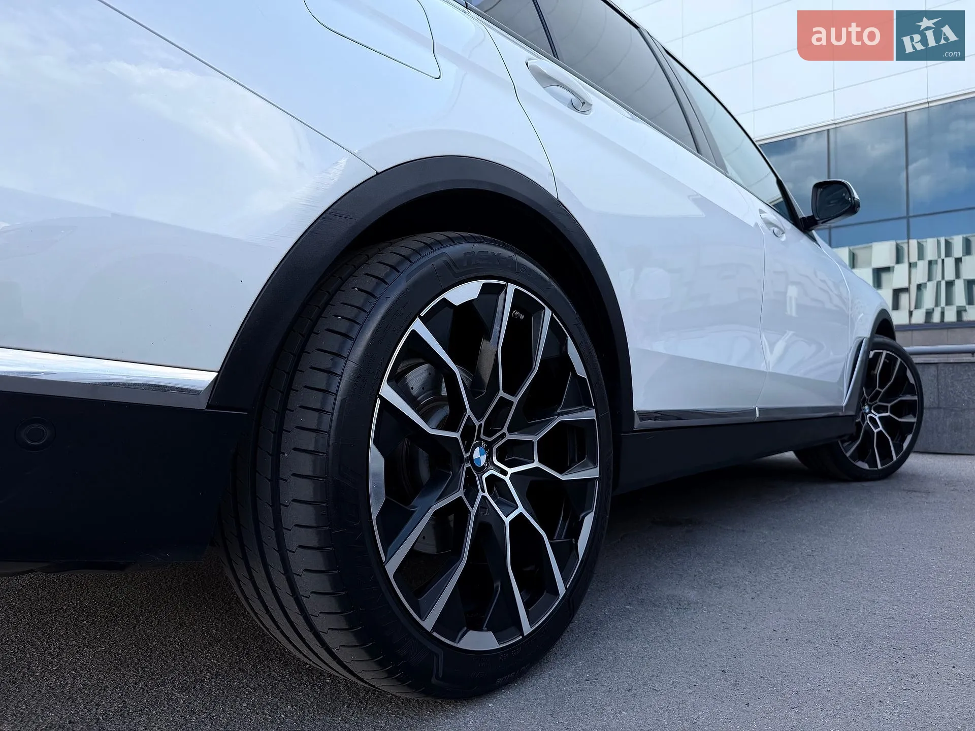 2019 BMW X7 - мініатюра 46