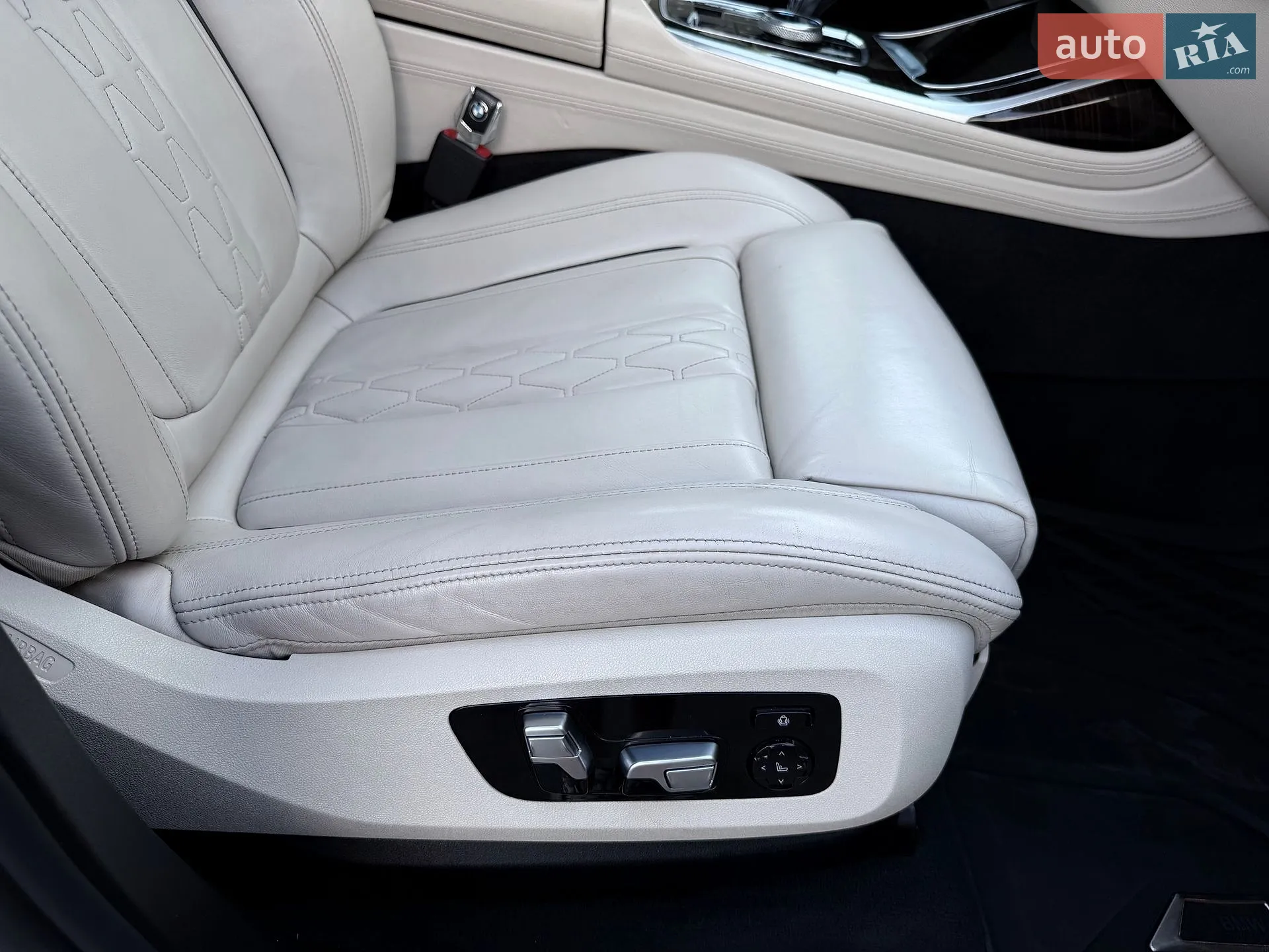 2019 BMW X7 - мініатюра 96