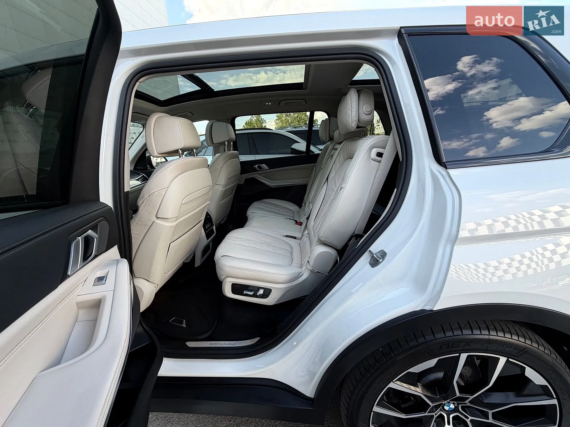 2019 BMW X7 - мініатюра 121
