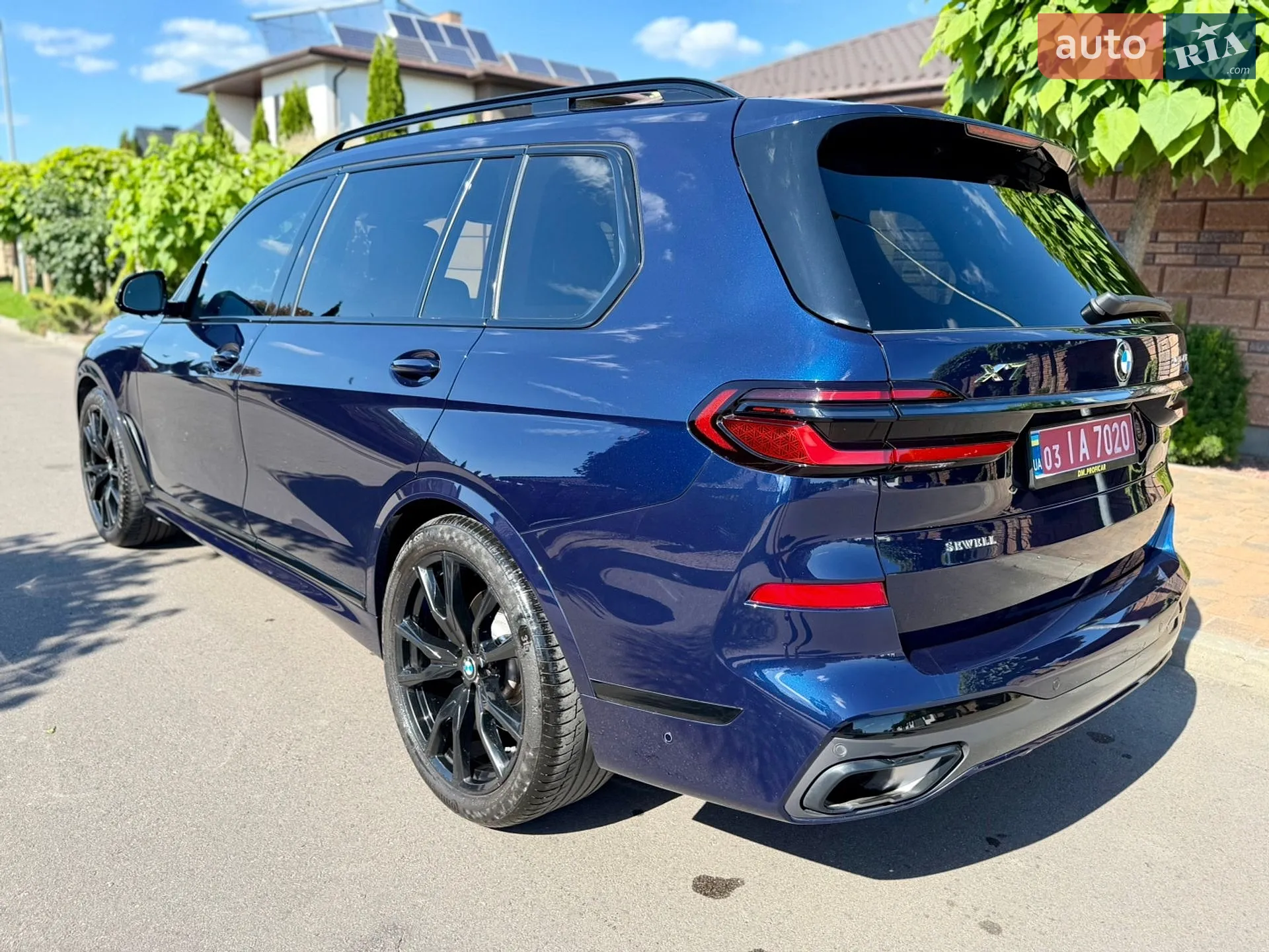 2023 BMW X7 - мініатюра 7