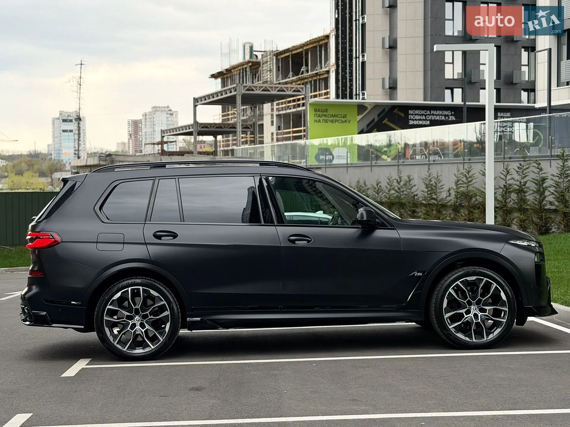 2024 BMW X7 - мініатюра 29