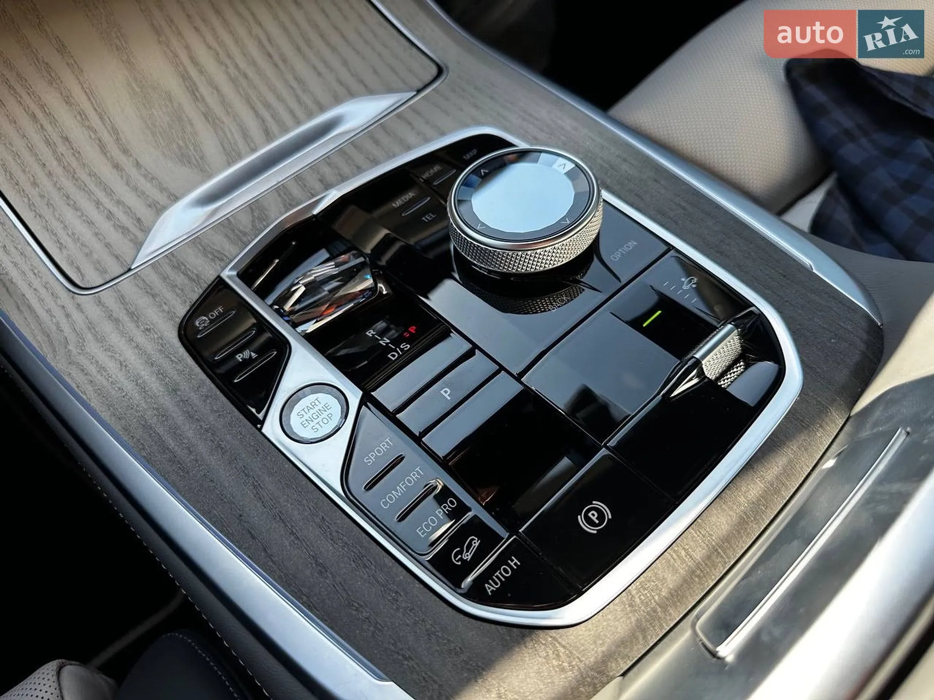 2023 BMW X7 - мініатюра 29