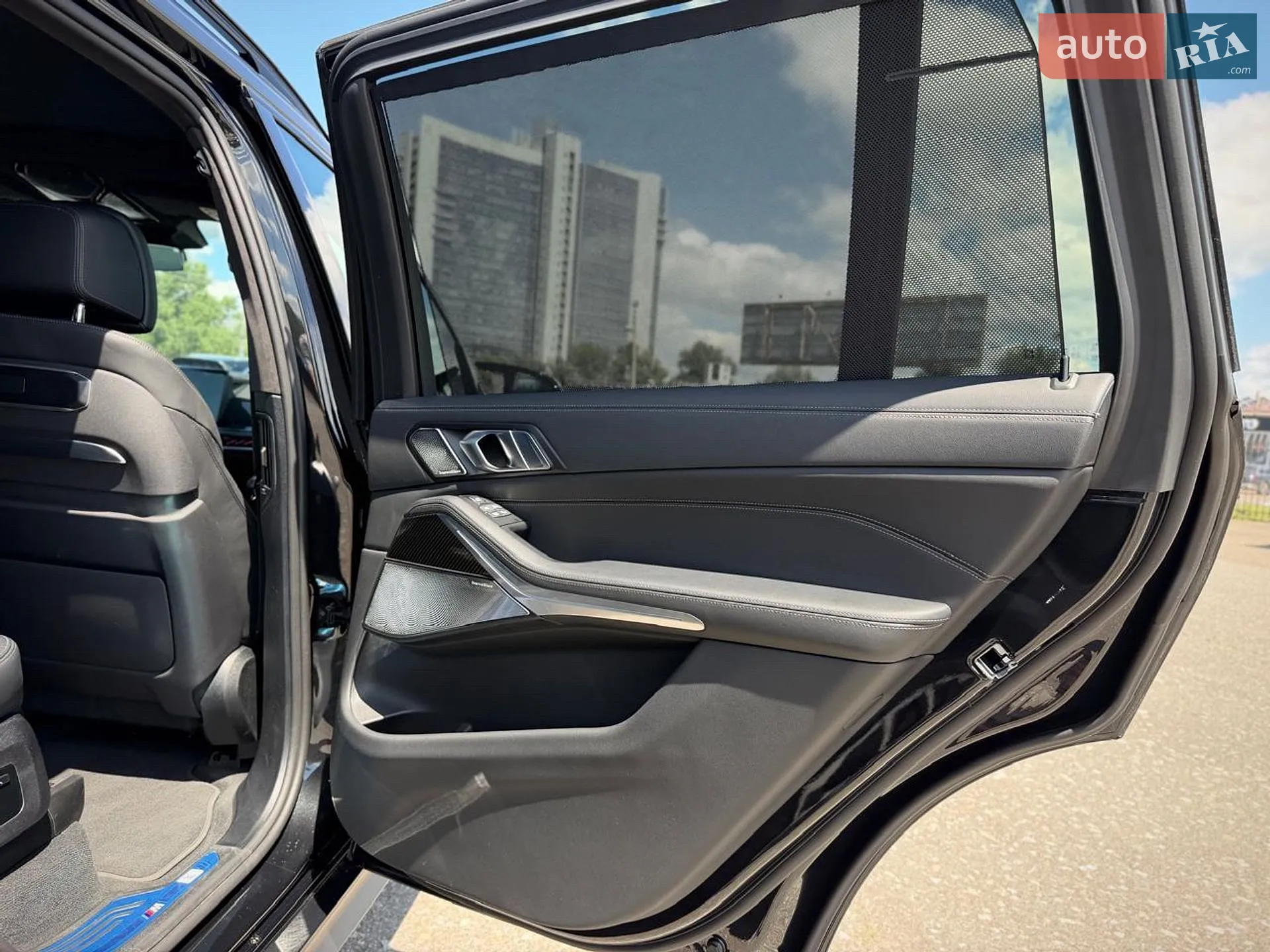2025 BMW X7 - мініатюра 66