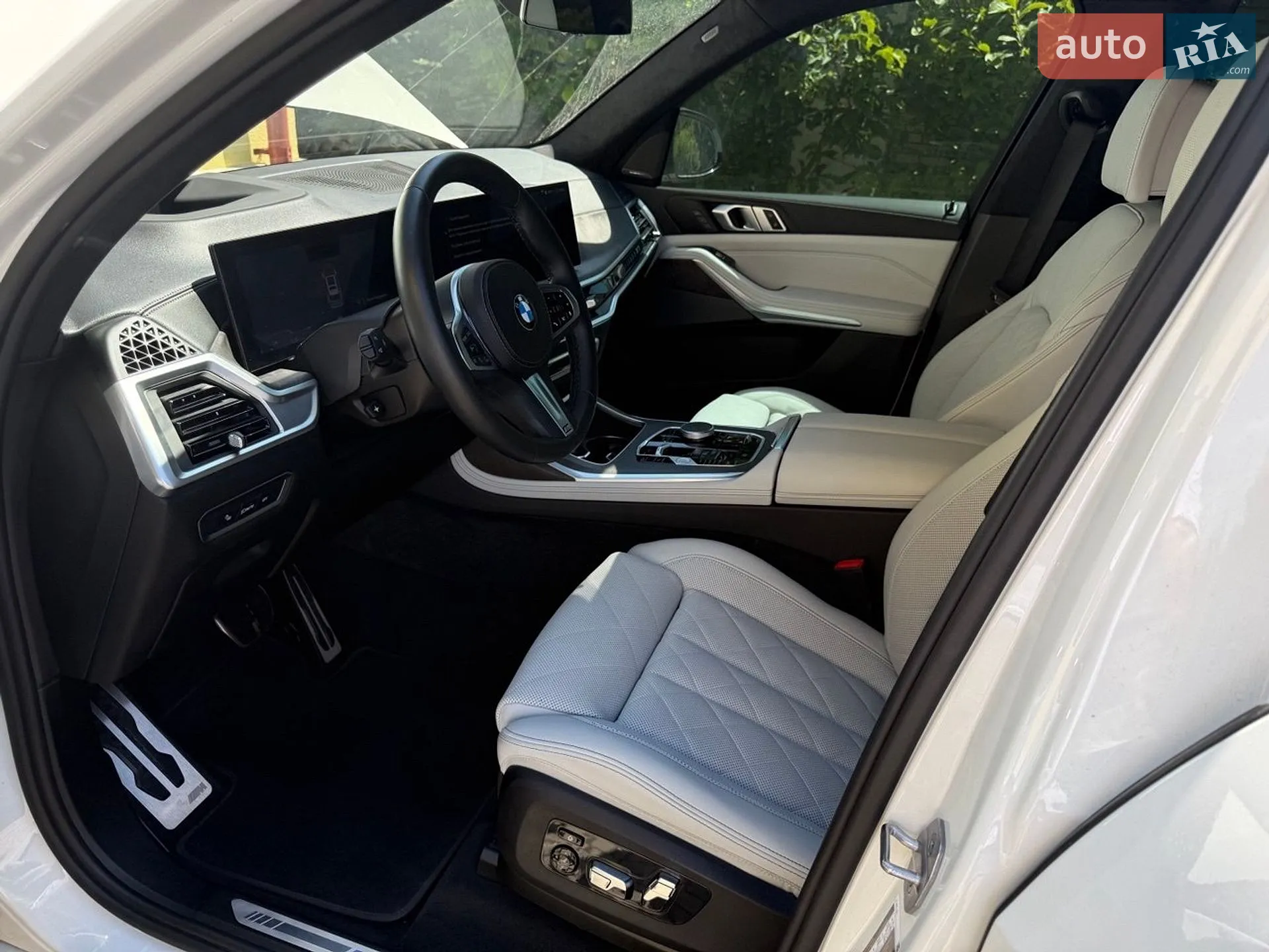 2024 BMW X7 - мініатюра 23