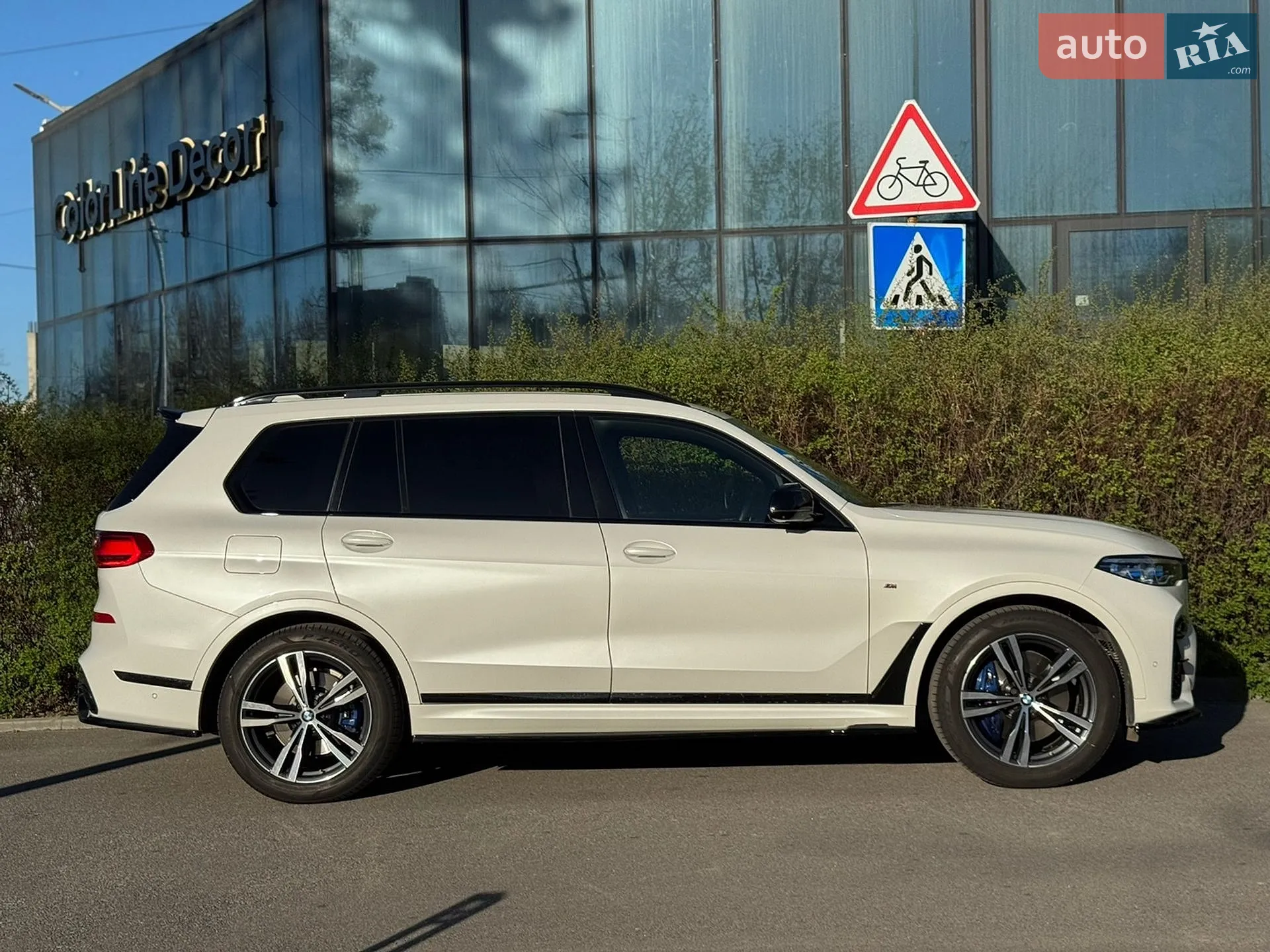 2021 BMW X7 - мініатюра 11